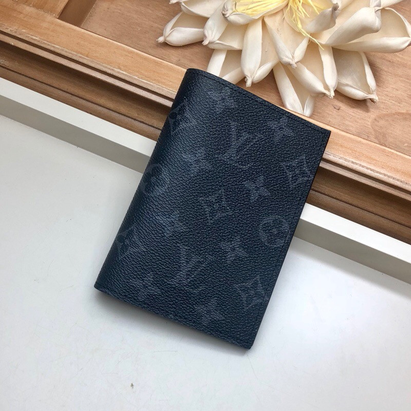 PASSPORT COVER M64501