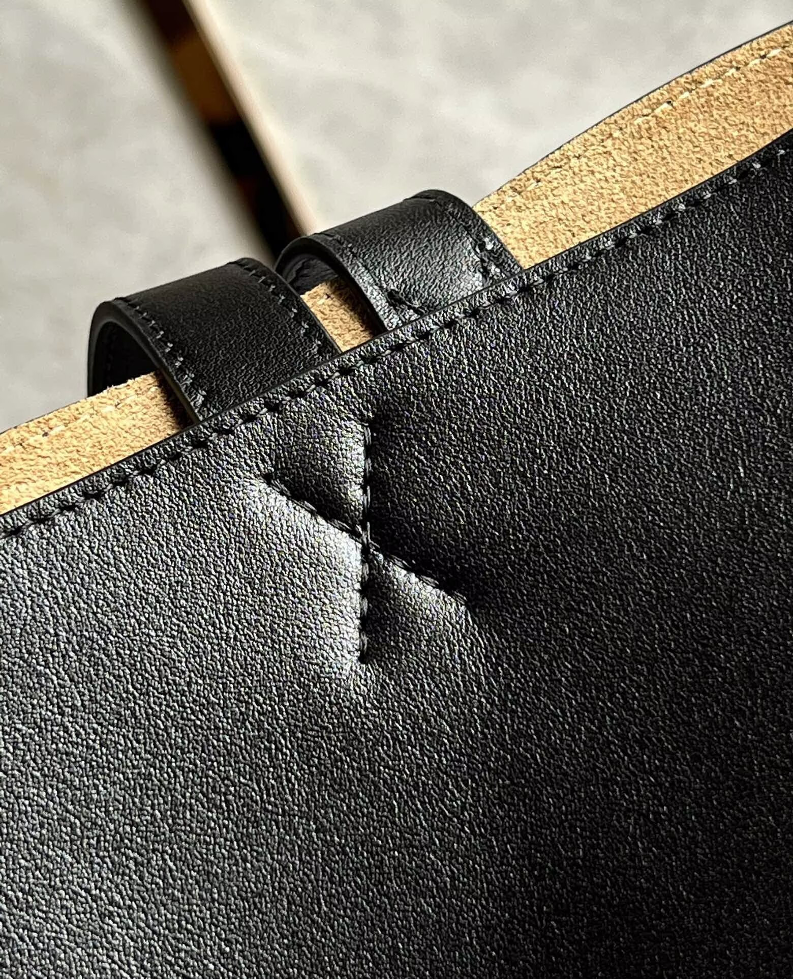 L0ew* extra large puzzle fold tote in shiny calfskin 42x41x18 cm