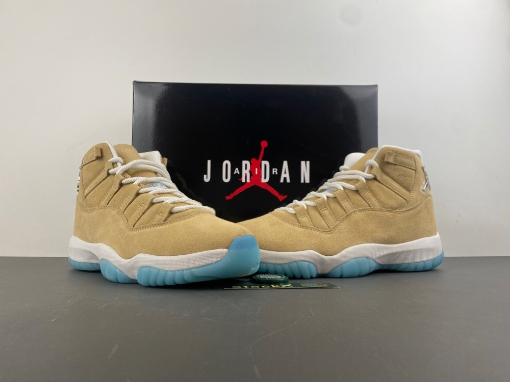 UA AIR Jordan 11 Retro