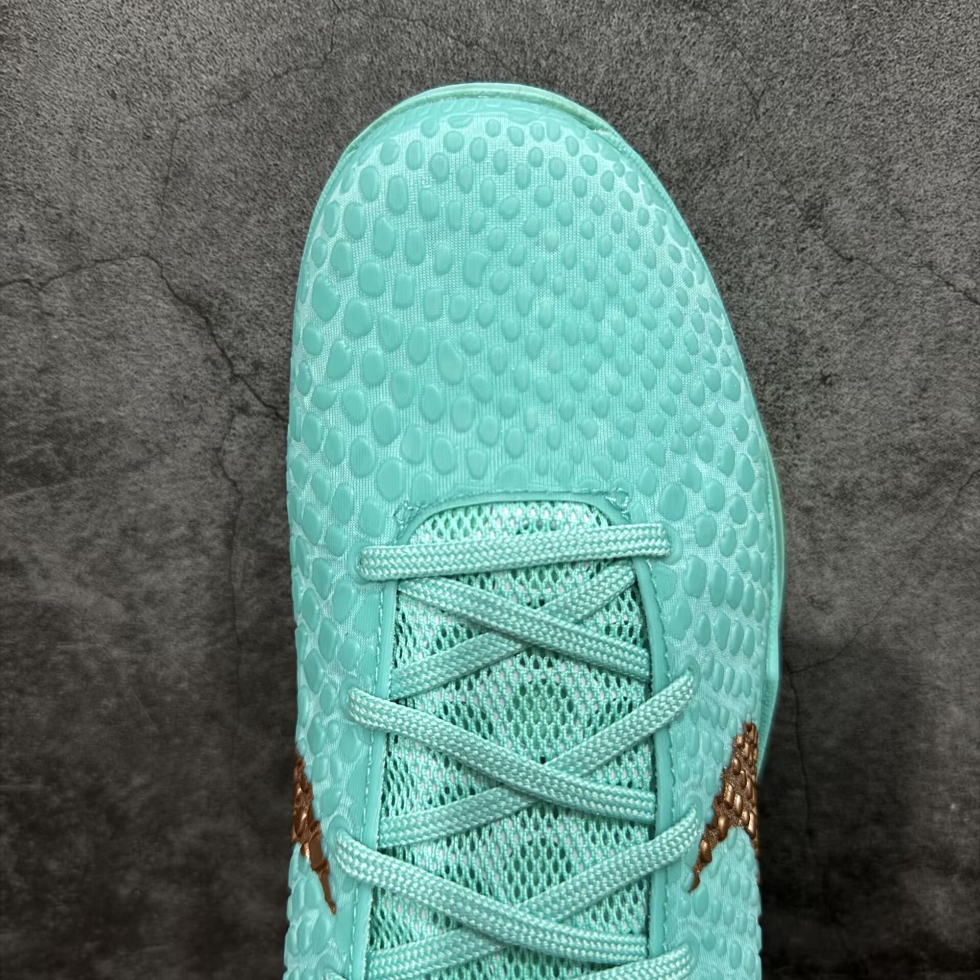 UA Nike Kobe 6 Protro Jalen Brunson Statue of Liberty