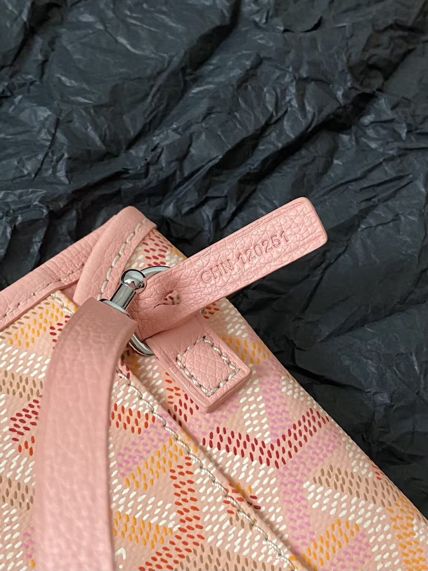 Go*ard saint l0*is pm bag 47x27x17cm