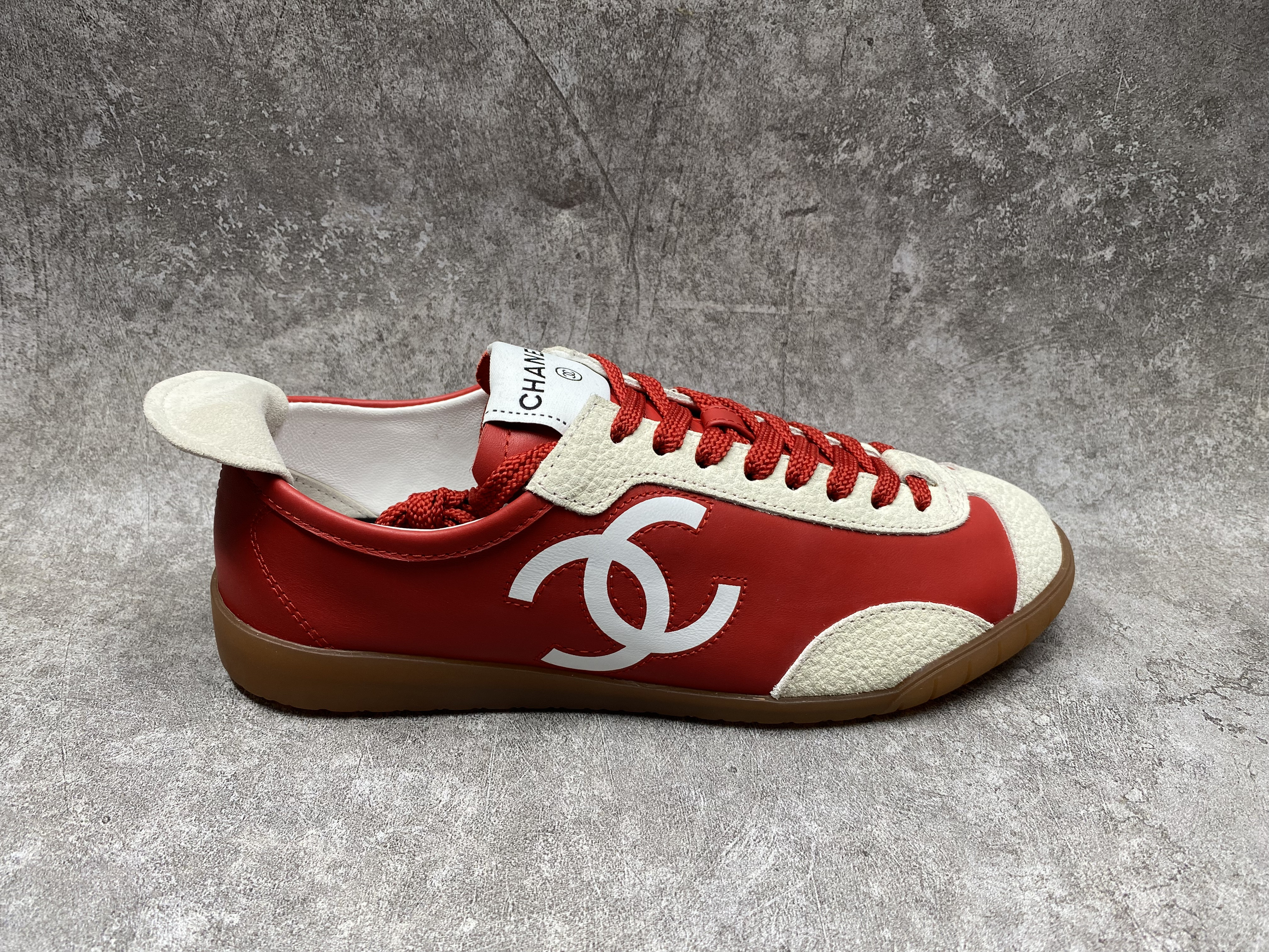 ua Ch*el trainers sneakers