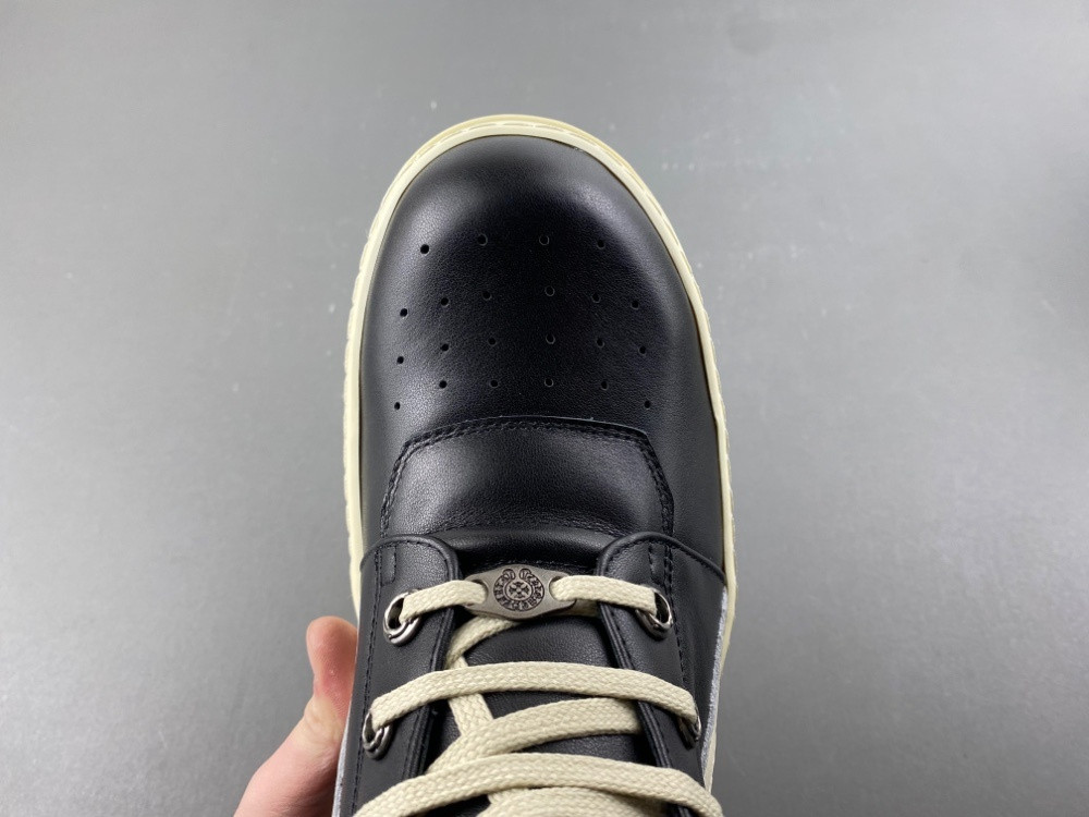 ua r1ck 0wens sneaker