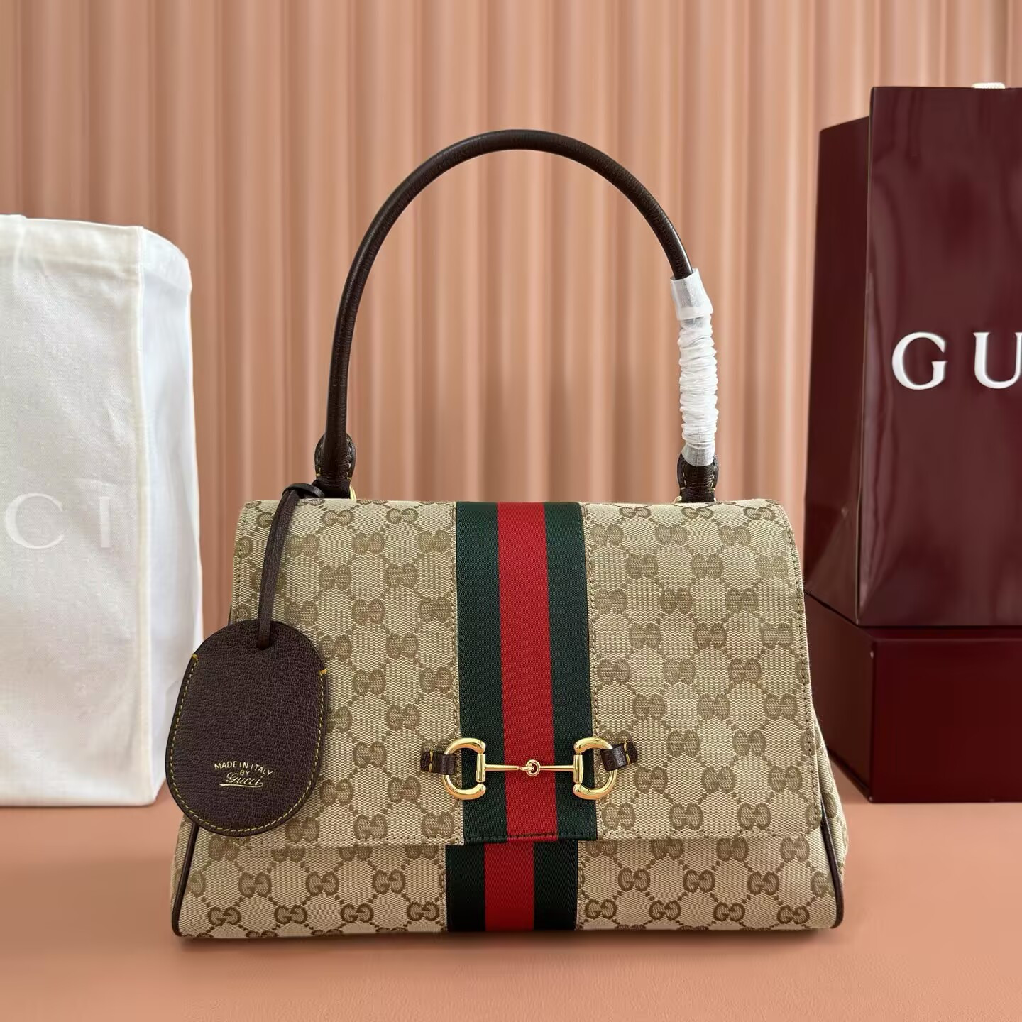 G*u*i paparazzo medium top handle bag 32x24x17cm