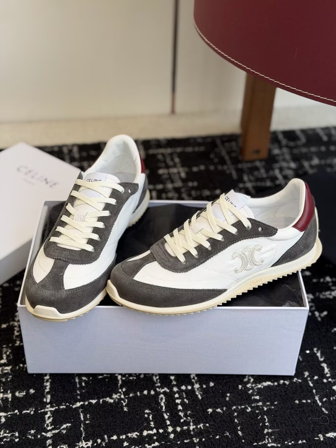 ua Ce**e race low lace-up sneaker