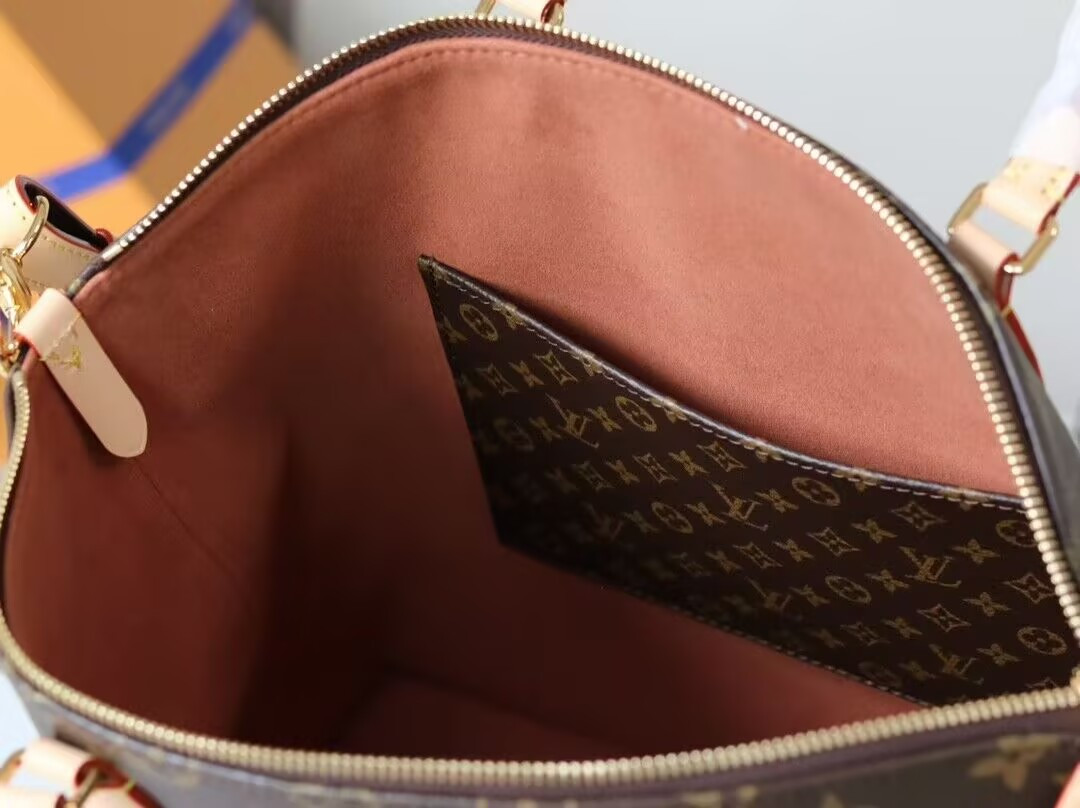 LV Neo Lockit MM M26494 36x30x15cm Without Box