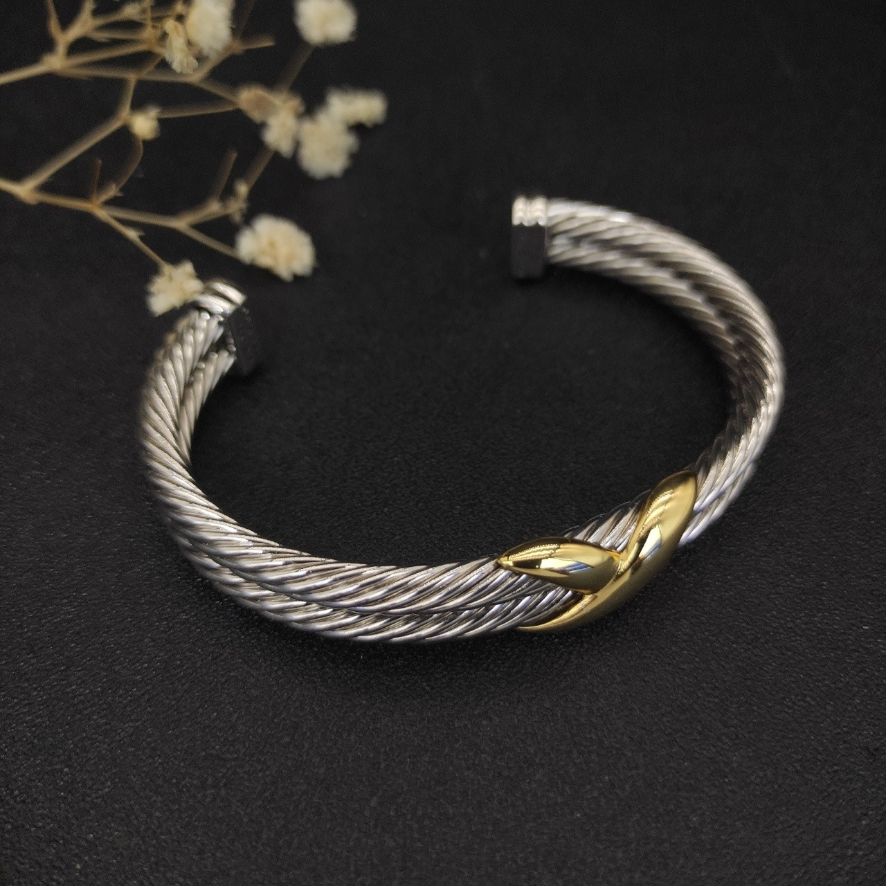 dau1d Yvrm*n 10mm x bracelet (wrist circumference 15-20cm)
