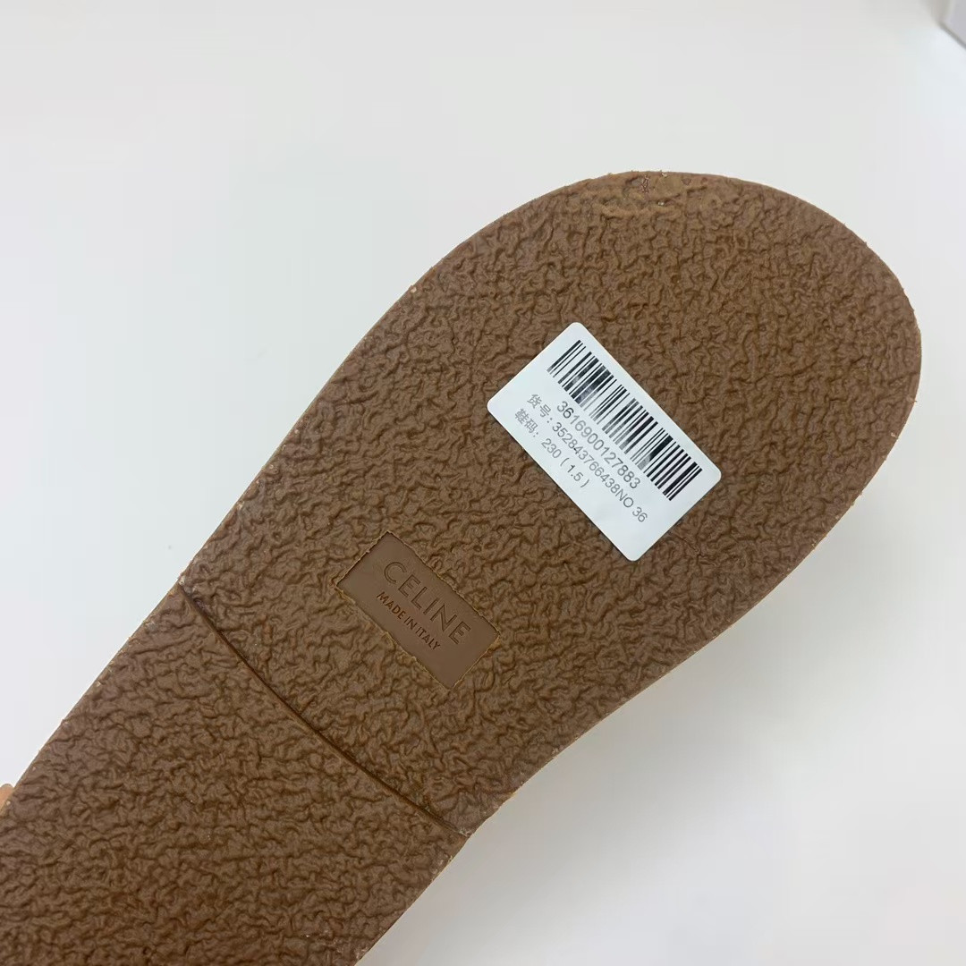 ua Ce**e tippi slide