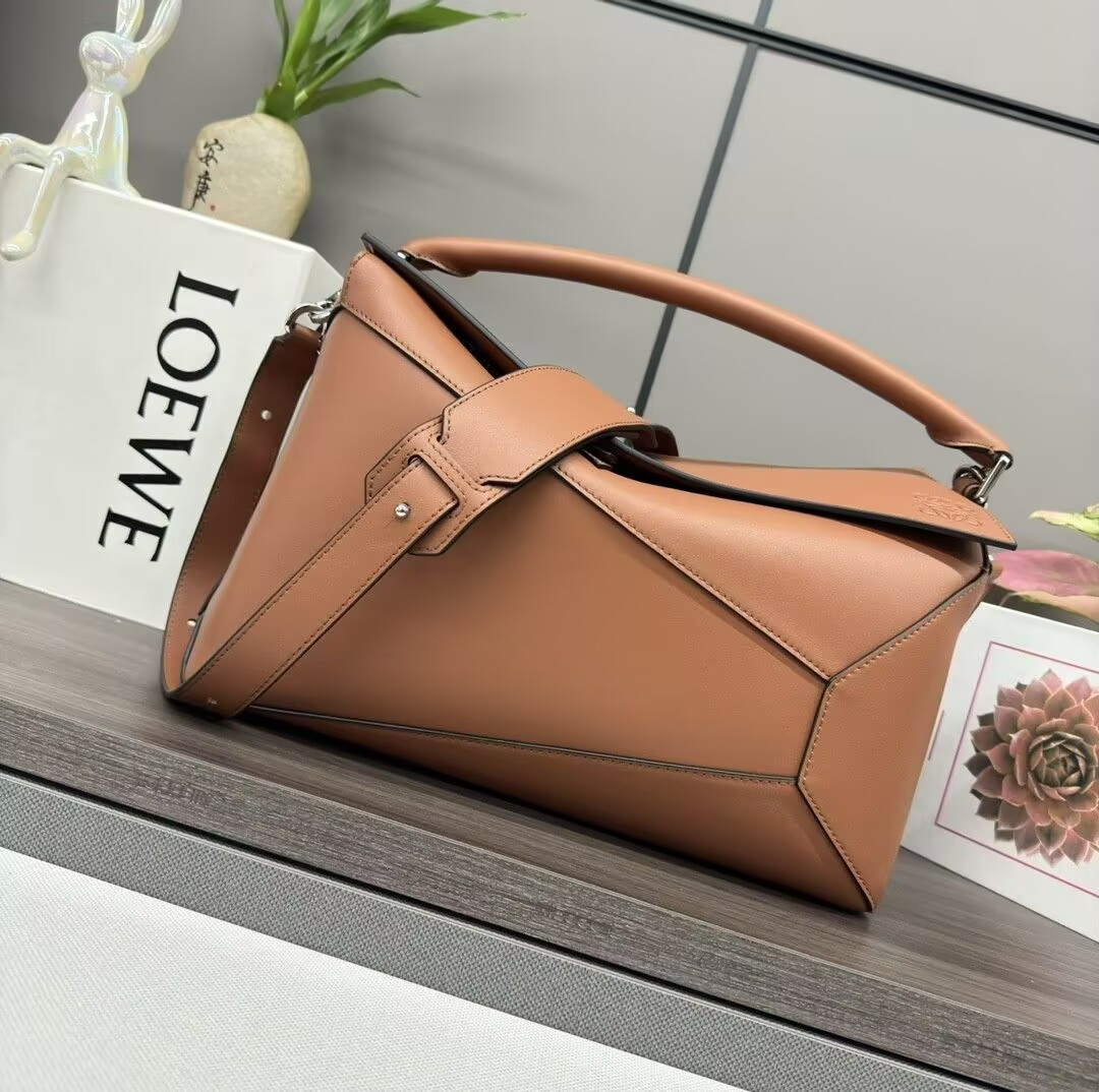 L0ew* large puzzle edge bag in classic calfskin 21.5x33x14.7cm