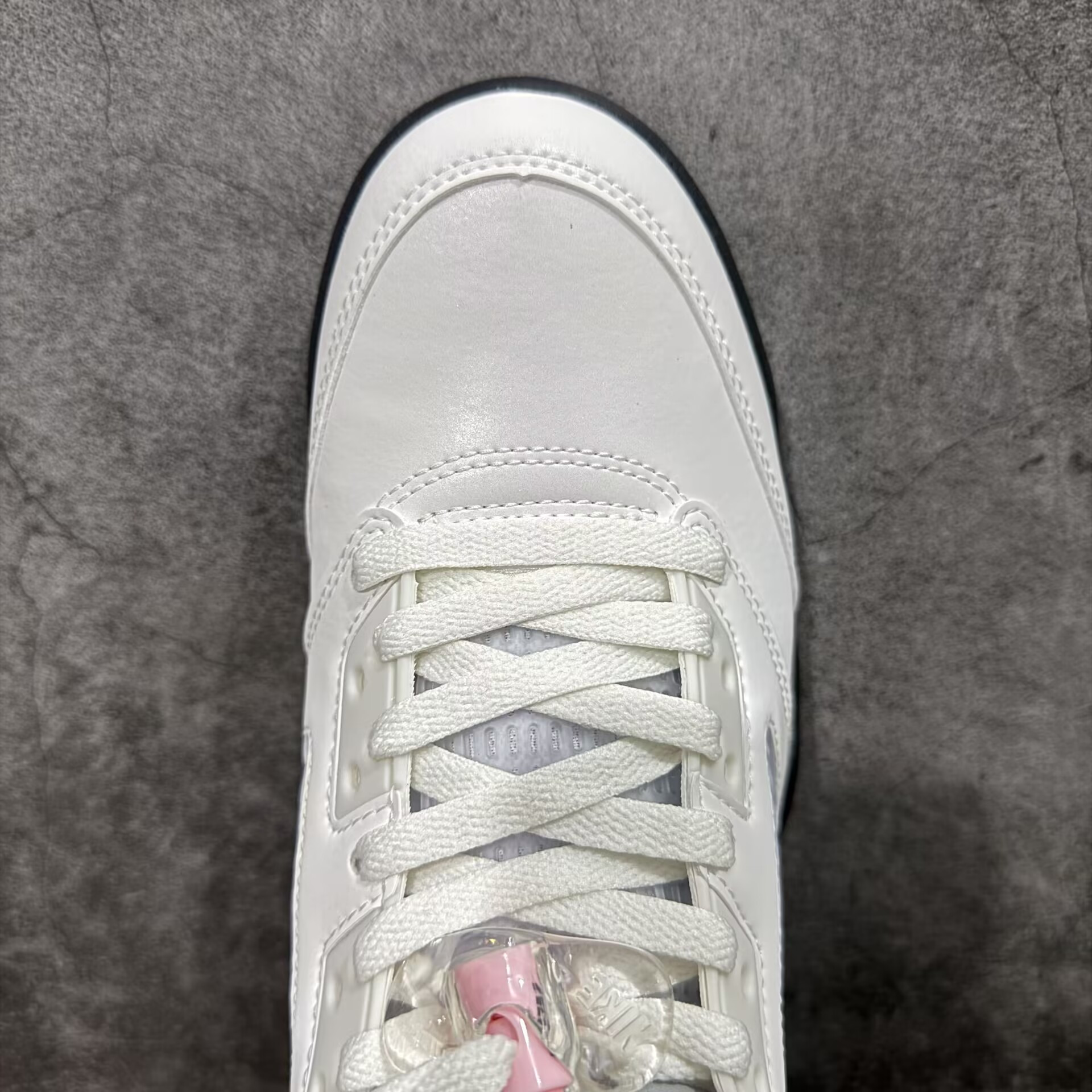 UA AIR Jordan 5 Retro