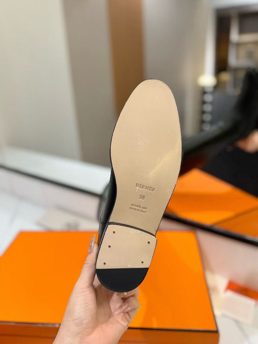 ua H**me5 jumping boots