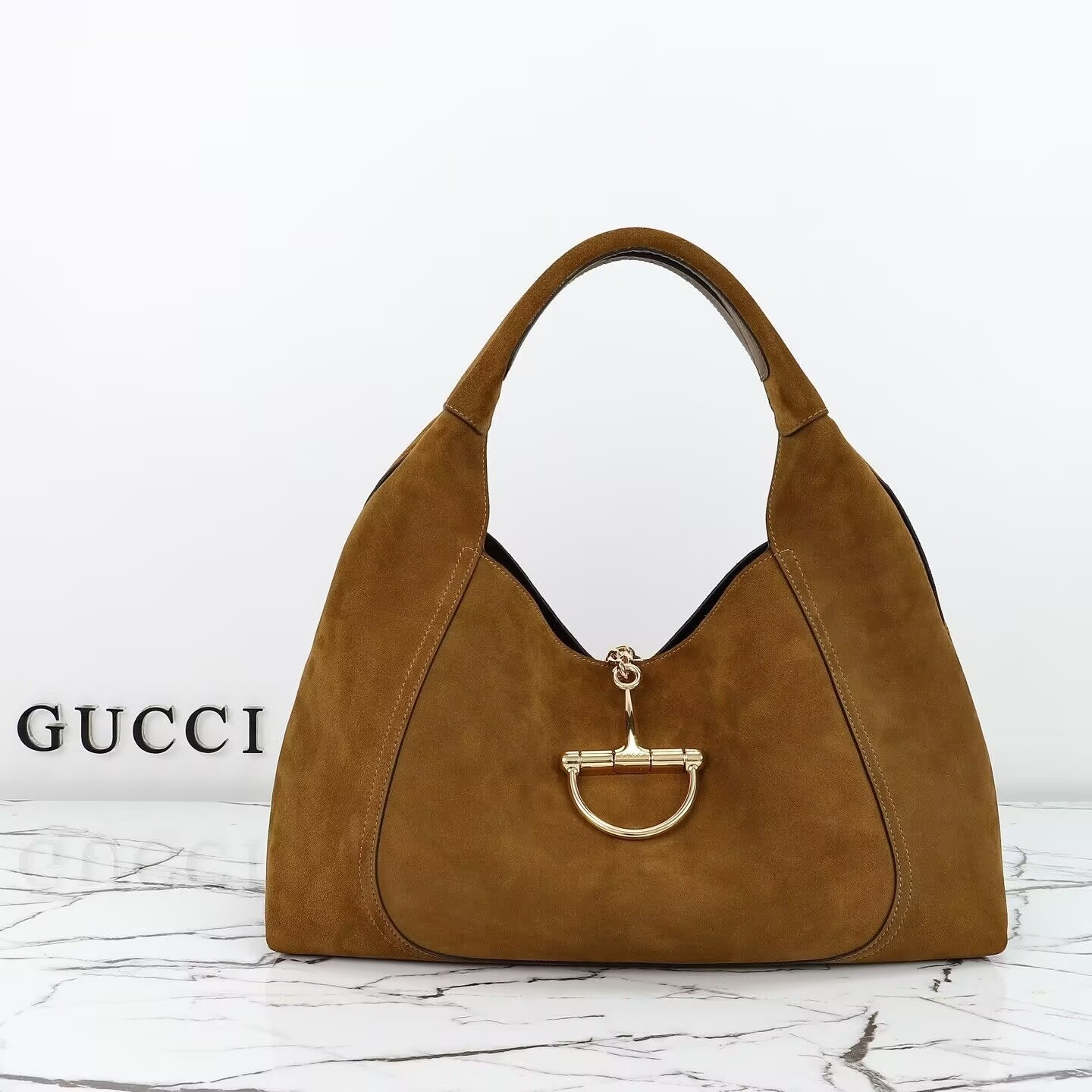 G*u*i softbit maxi shoulder bag 46x26x16cm