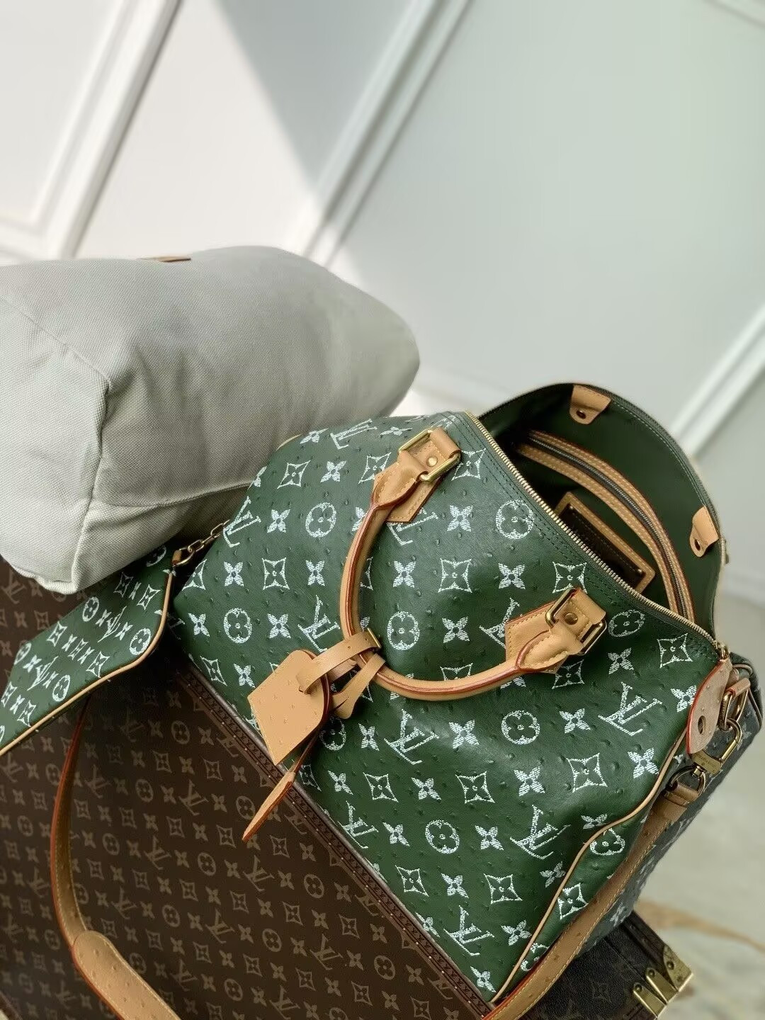 LV Speedy P9 Bandoulière 40 N88228 40x26x23cm