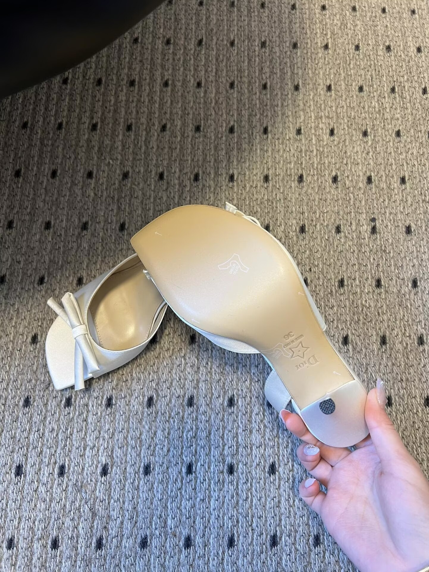 ua D*or bow heeled slingback sandal