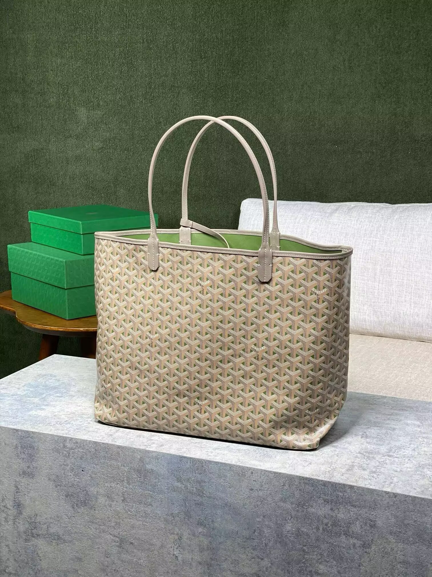 Go*ard saint l0*is gm bag 34 cm x 20 cm x 40 cm