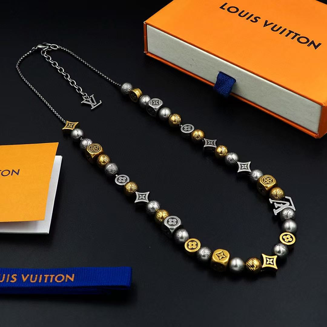 l0*is V*t0n damier party necklace