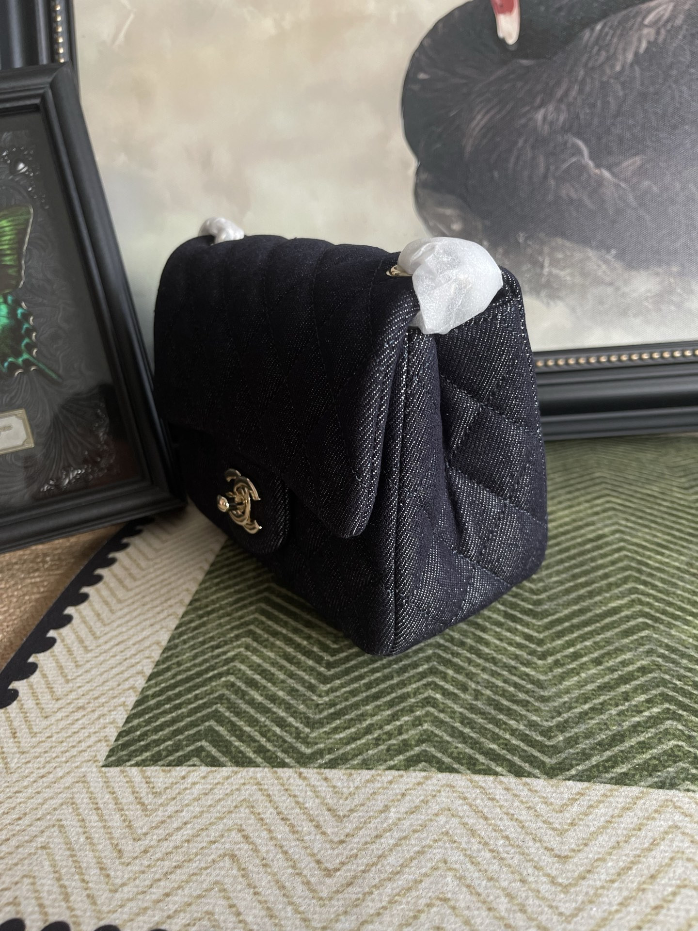 ch*el flap bag dark De*1m blue with light gold hardware as1786 17x12x7cm