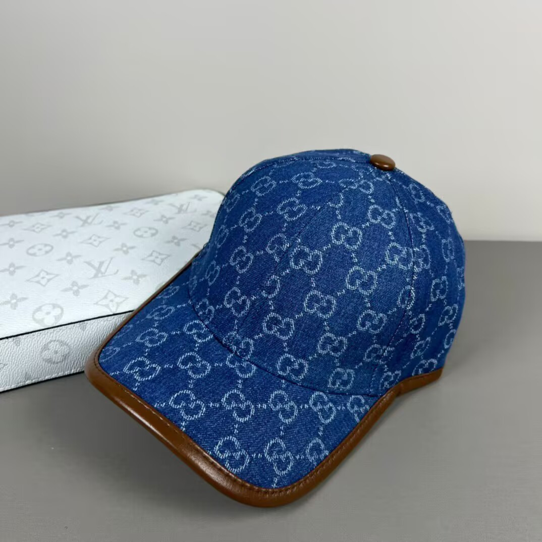 G*u*i gg baseball hat
