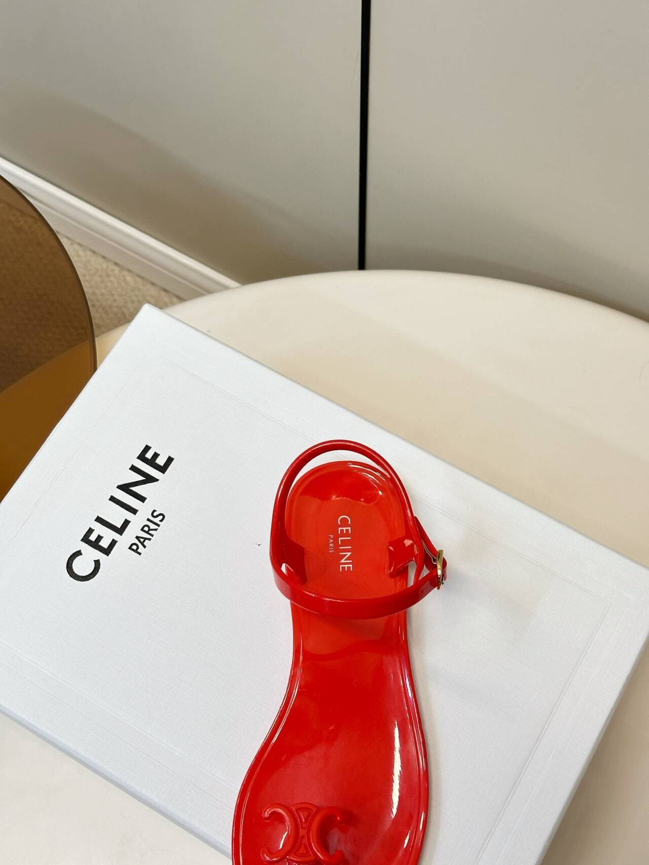 ua Ce**e jelly bay sandal