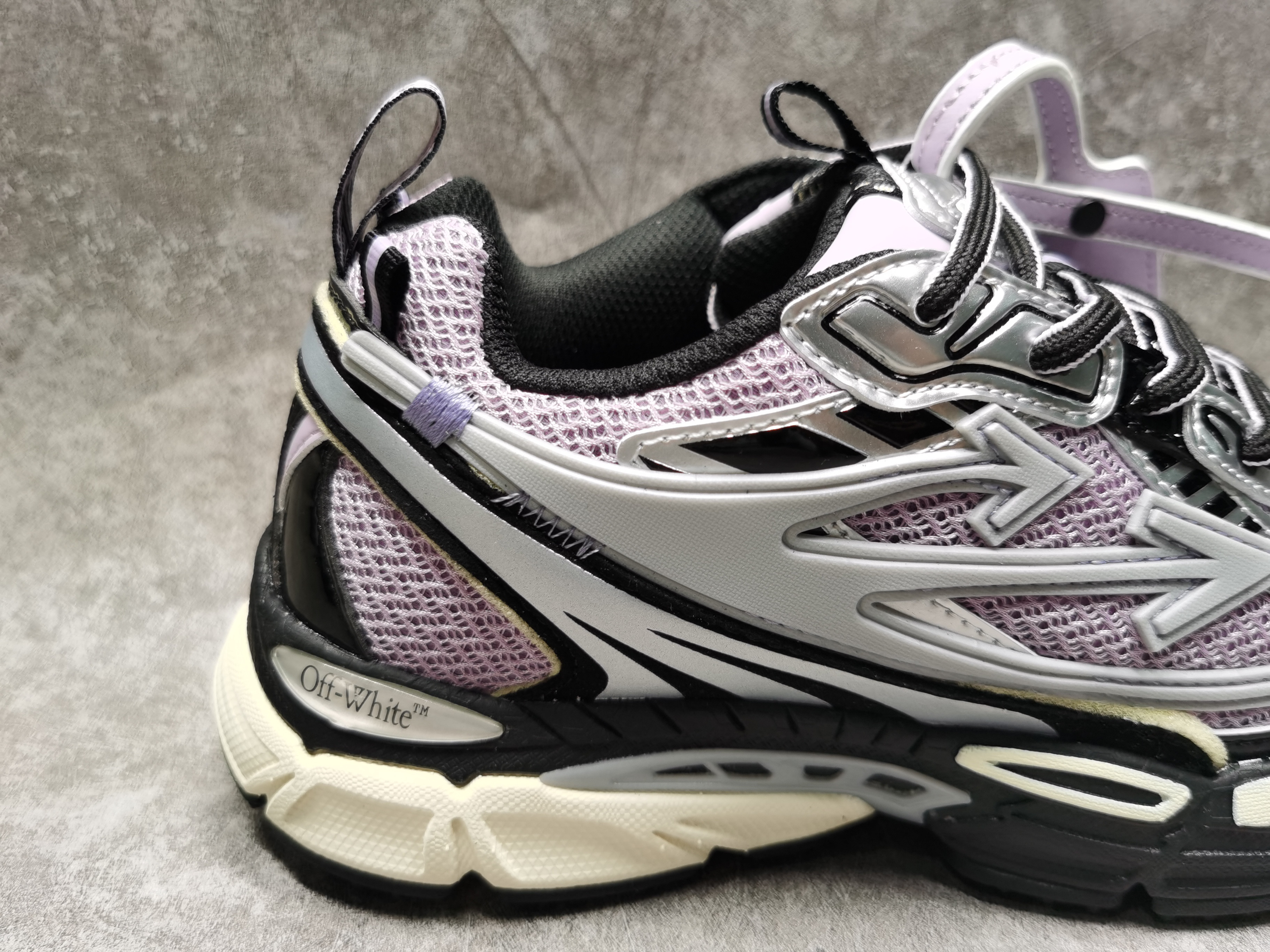 UA Off-White "BE RIGHT BACK"