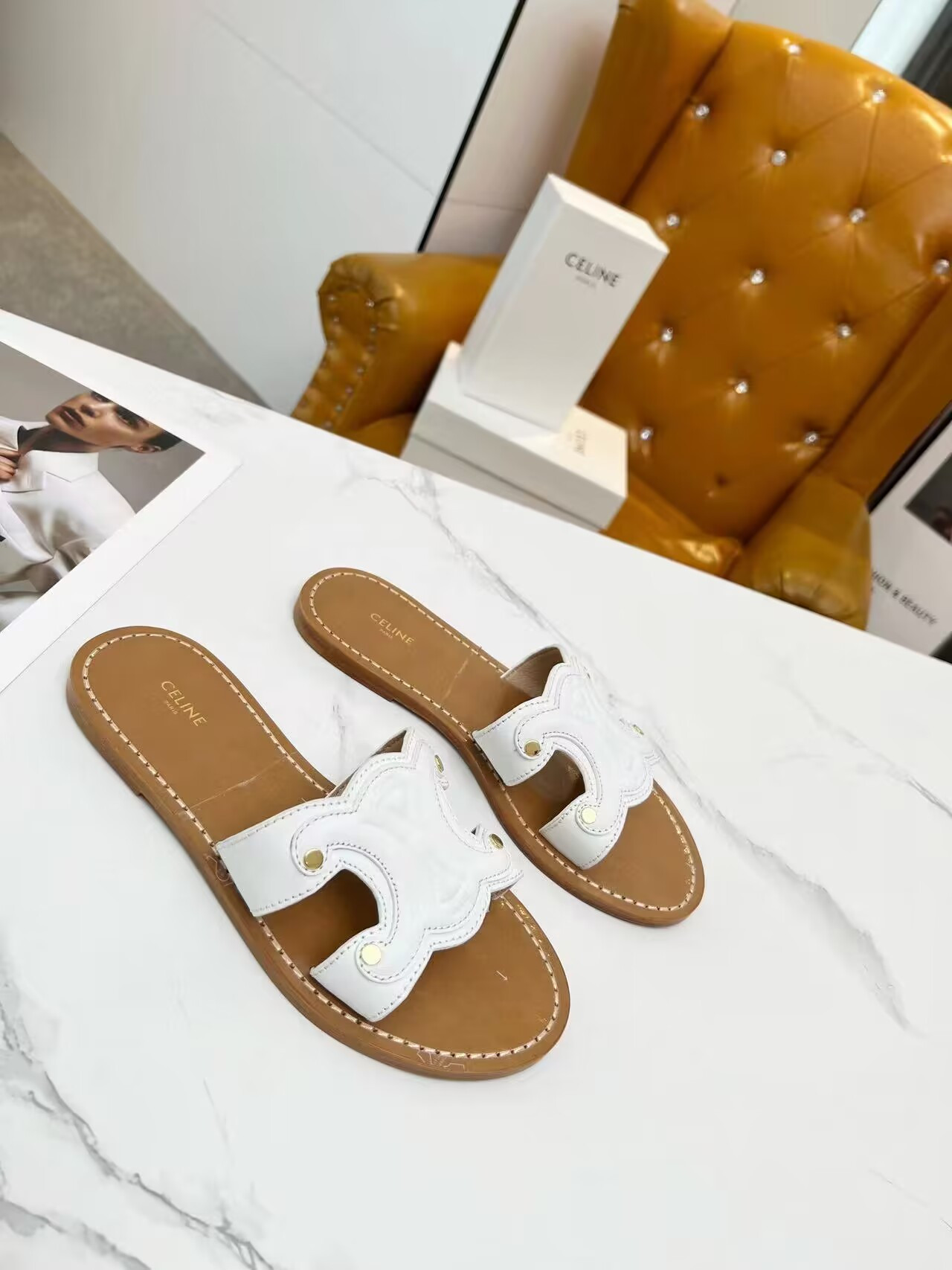 ua Ce**e triomphe mule in calfskin