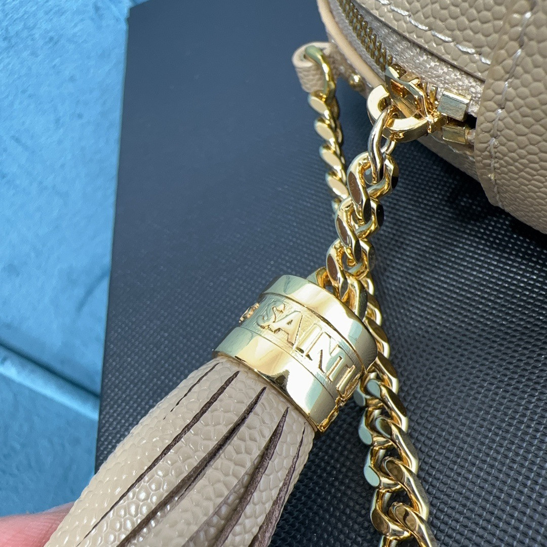 Y*L mini lou in quilted leather 7.5 x 4.1 x 2 inches