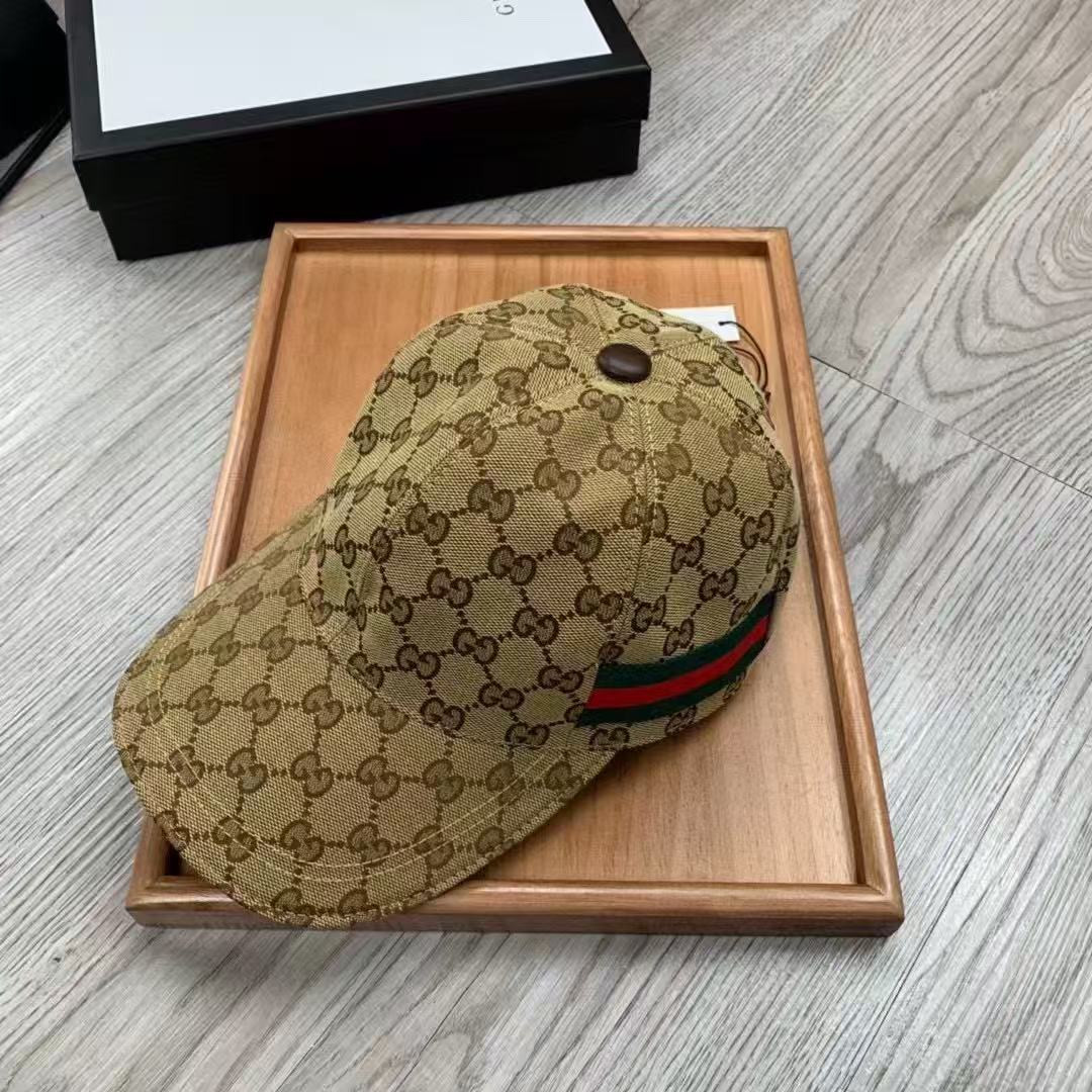 G*u*i baseball cap