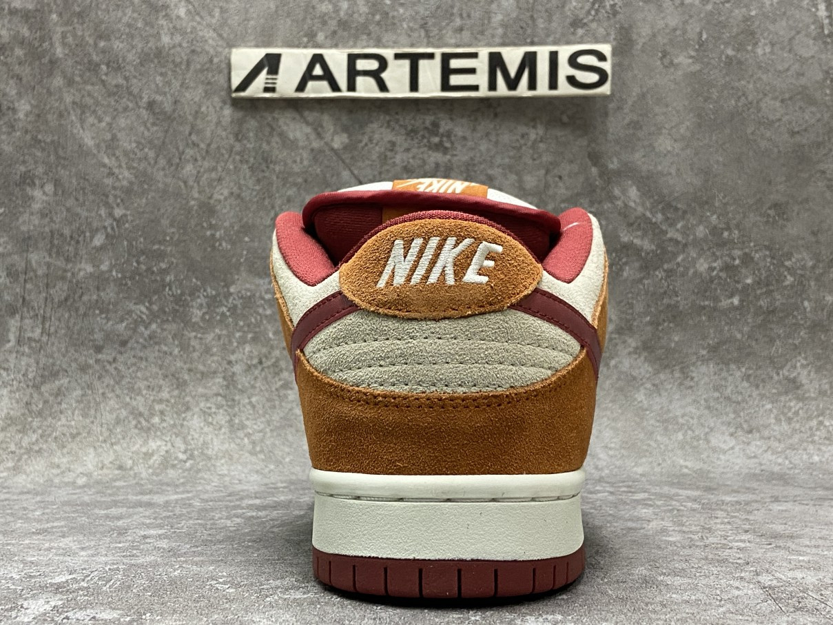 Nike SB Dunk Low Pro Dark Russet Cedar