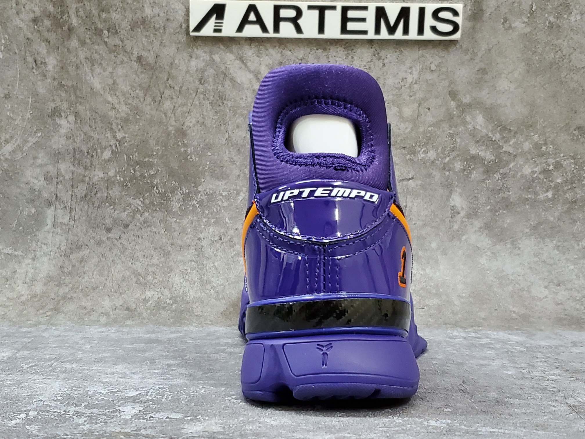 Nike Kobe 1 Protro Devin Booker PE