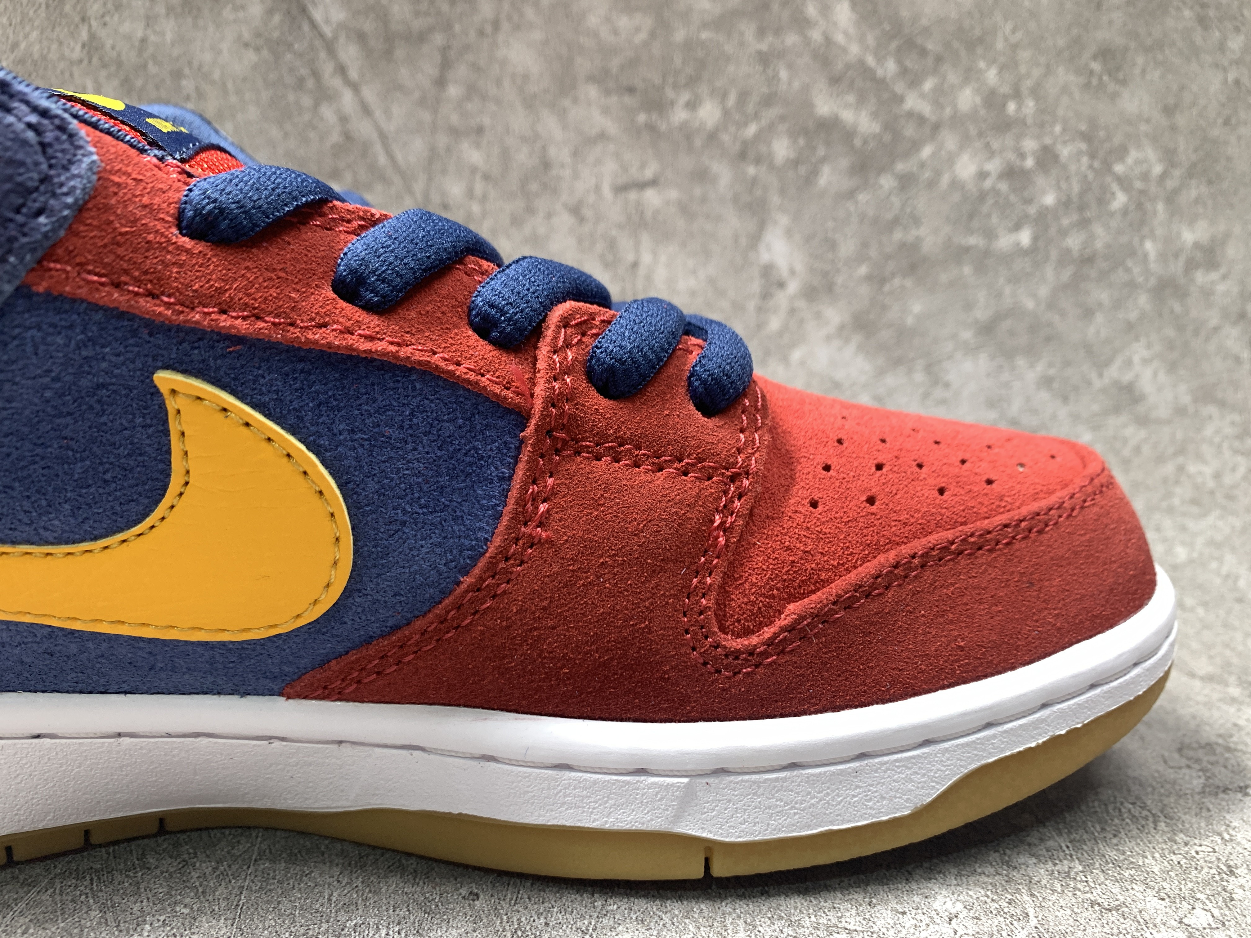 Nike SB Dunk Low Barcelona