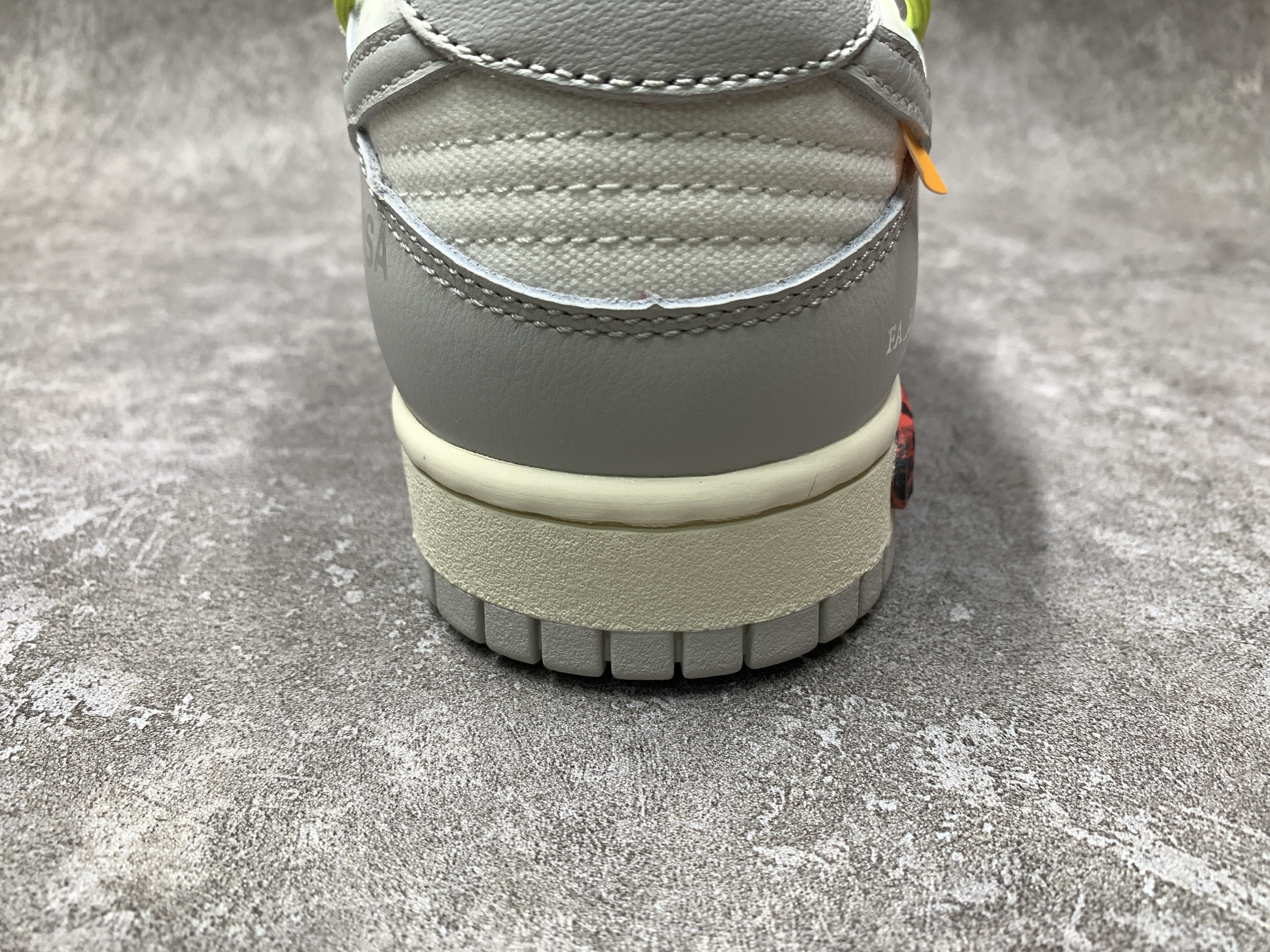 Nike Dunk Low x Off-White 08 of 50