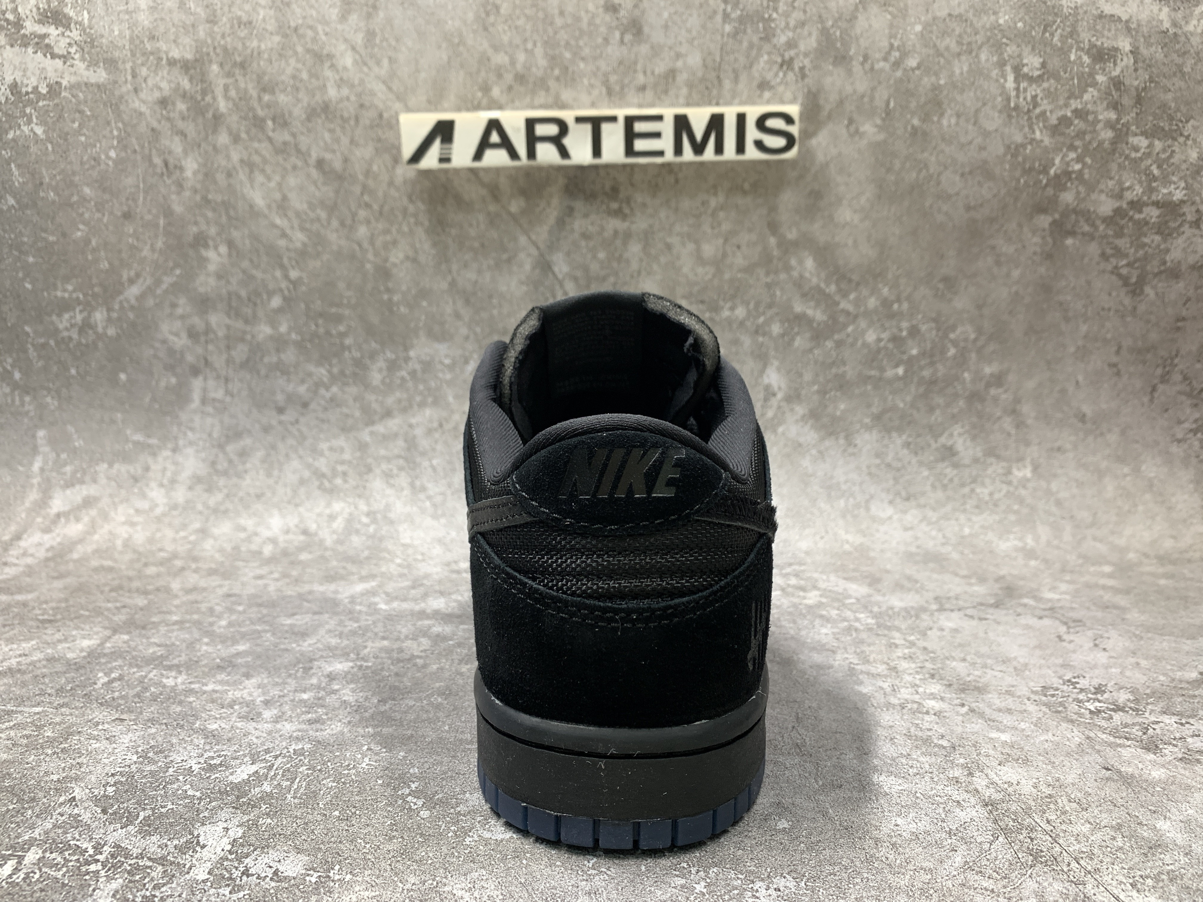 Nike Dunk Low SP UNDEFEATED Black Dunk vs. AF1 Pack