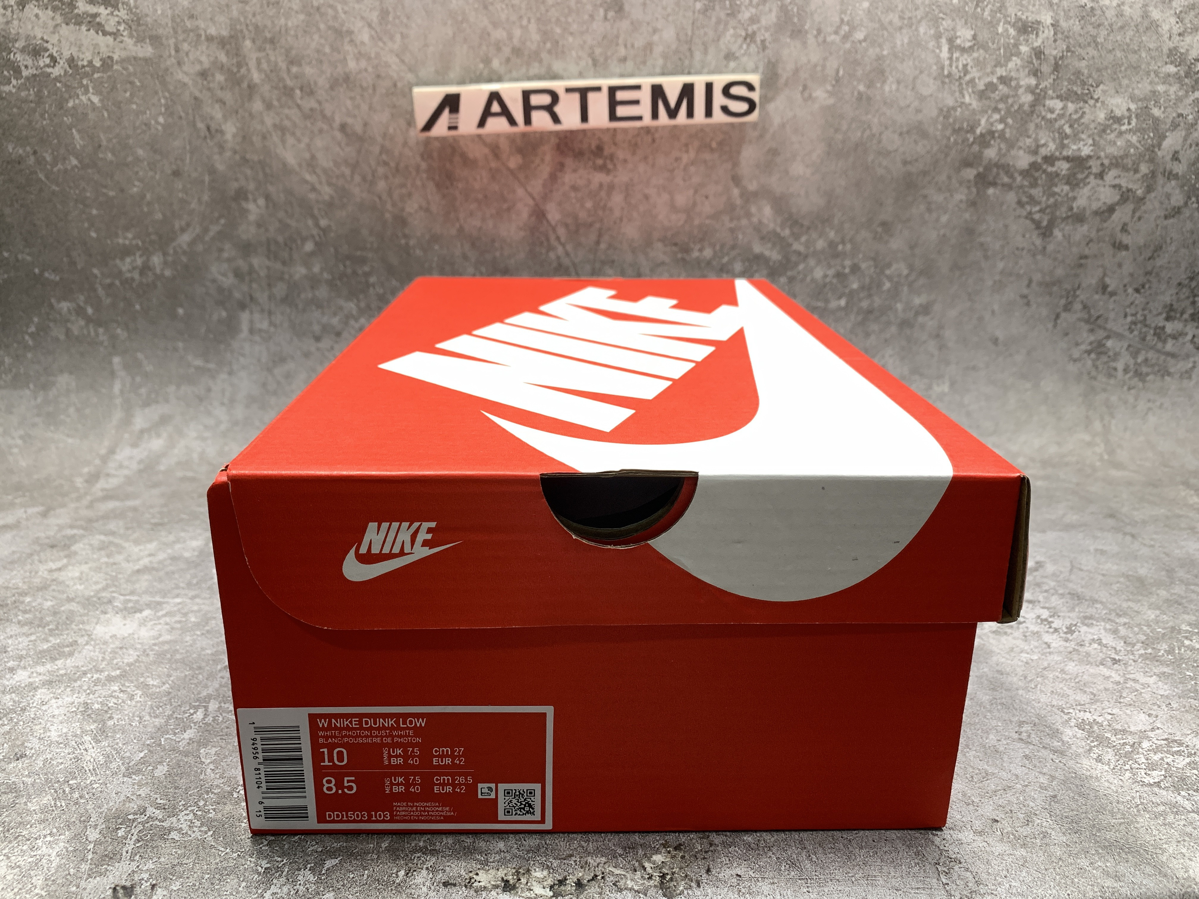 Nike Dunk Low Photon Dust