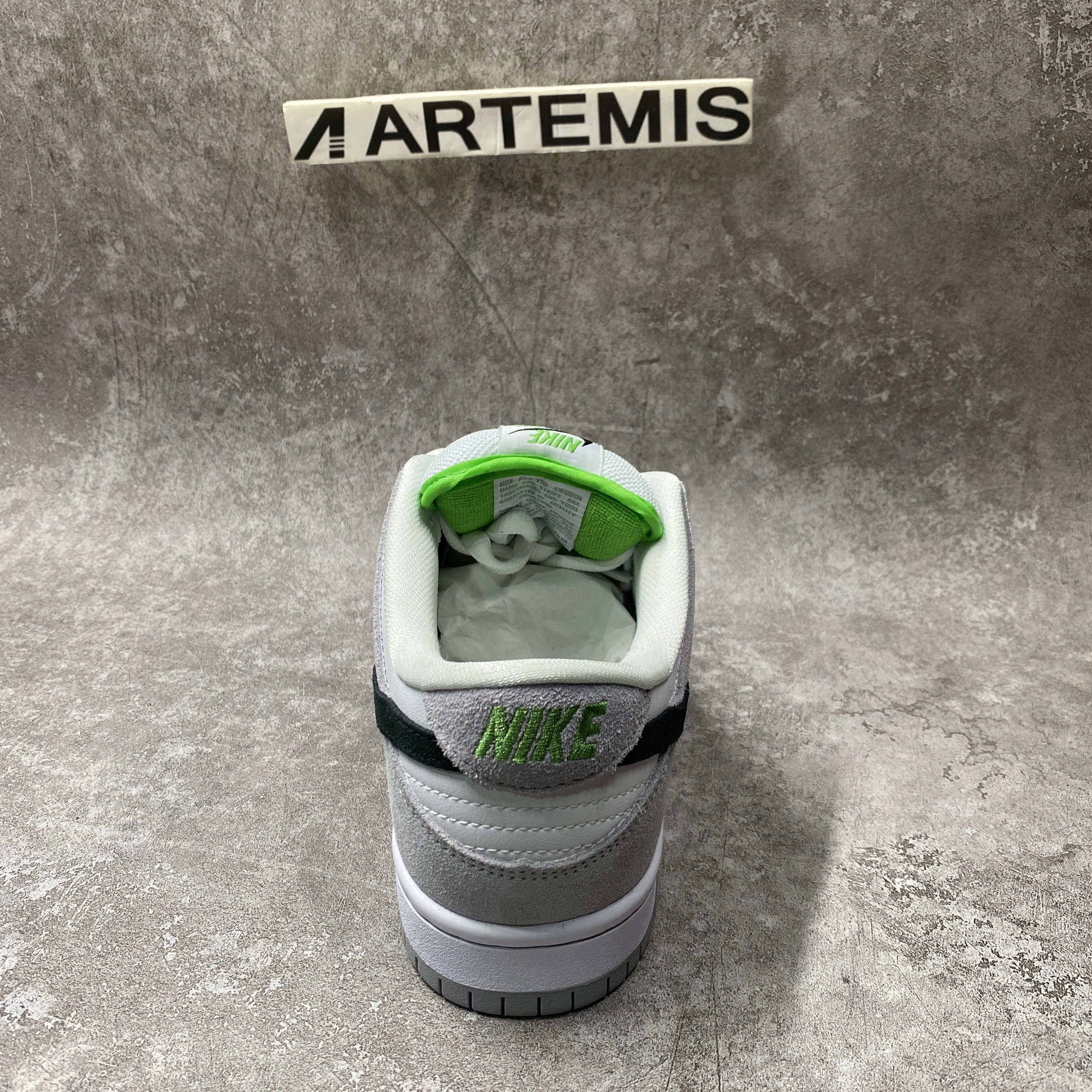 Nike SB Dunk Low Chlorophyll