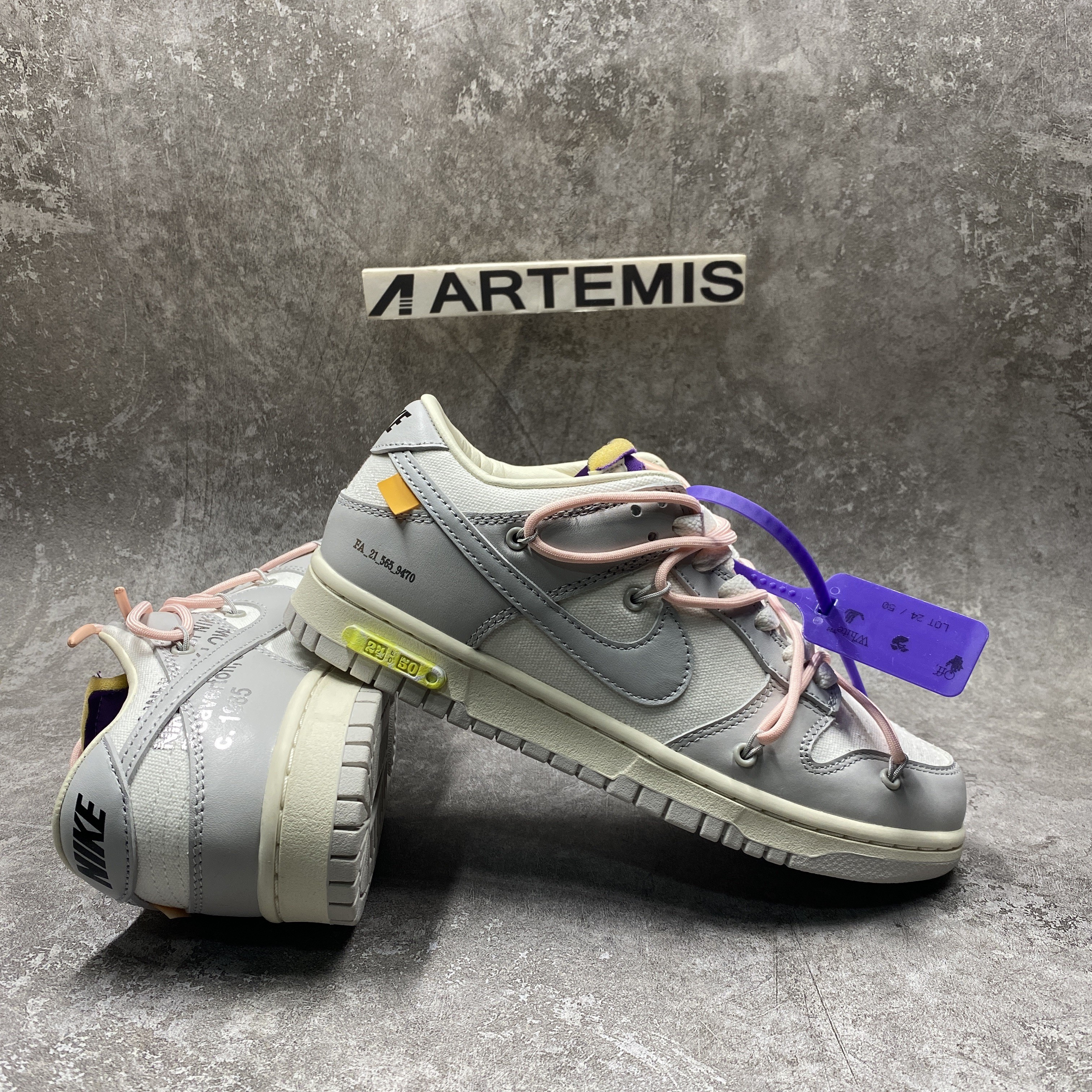 Nike Dunk Low Off-White Lot 24