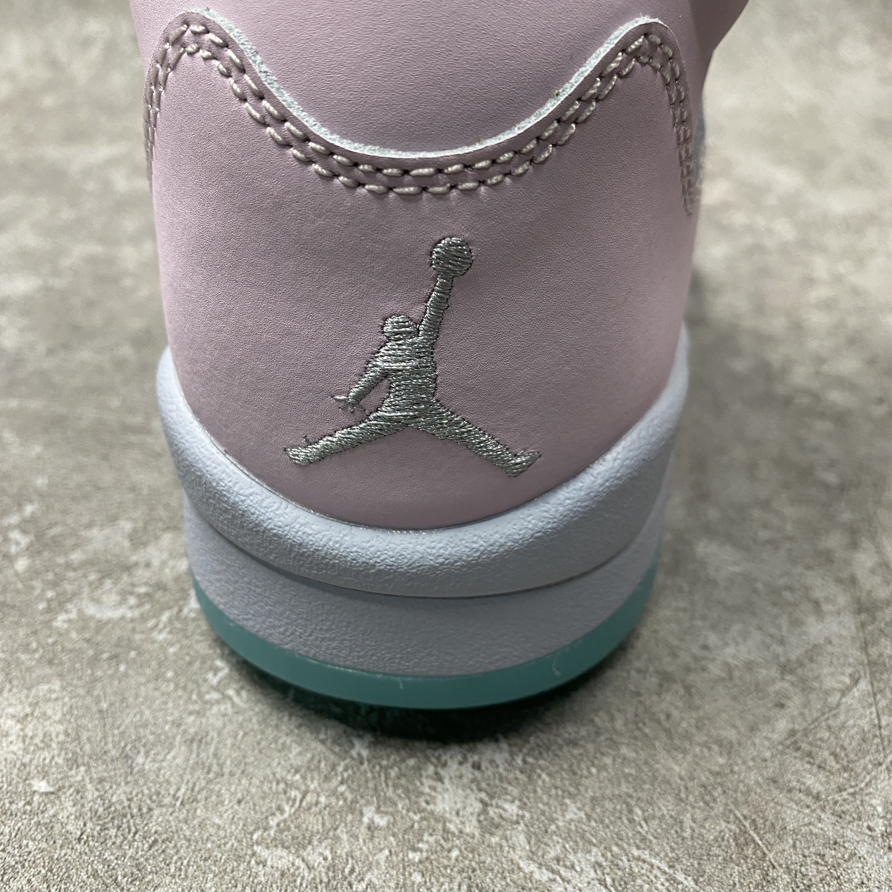 Air Jordan 5 Retro Easter