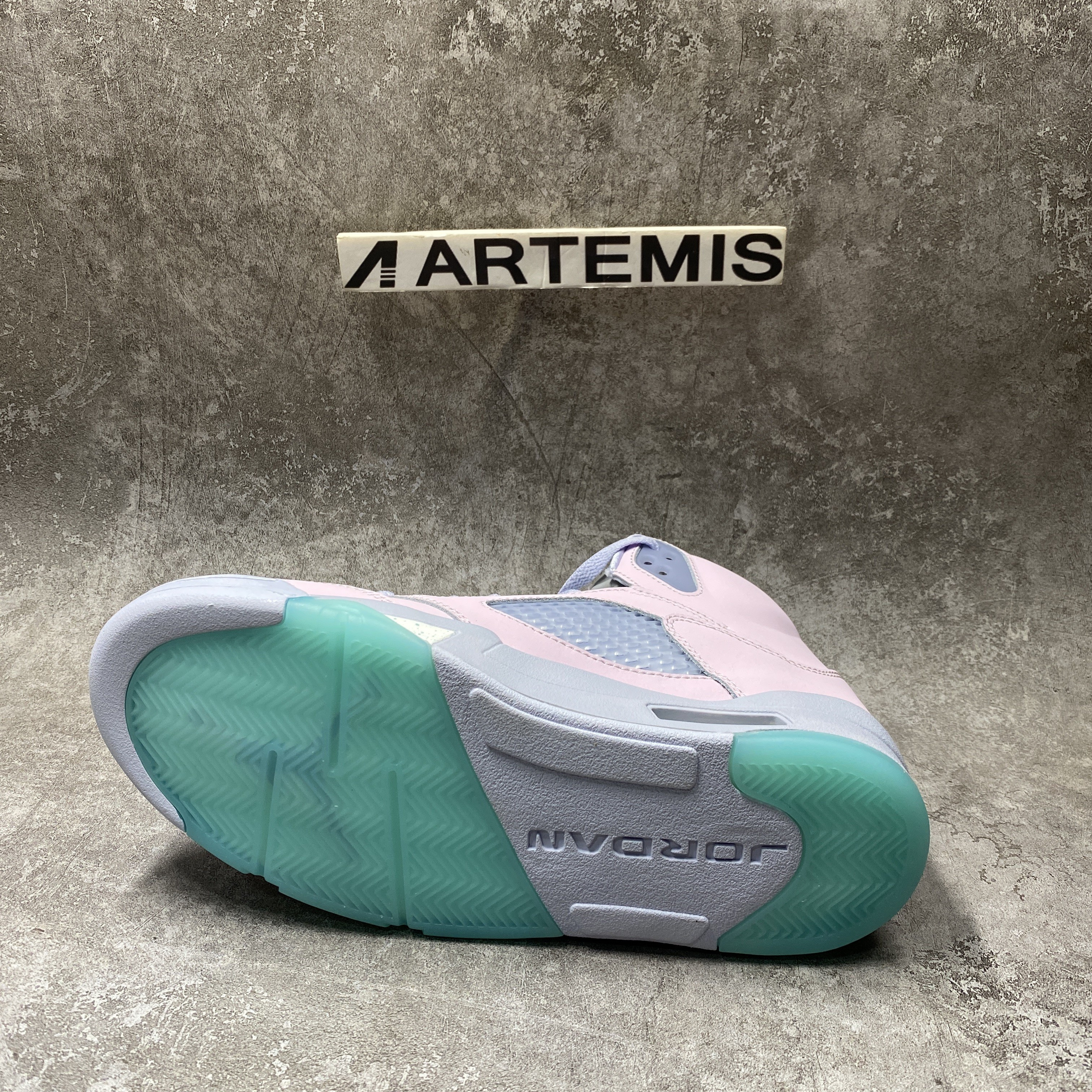 Air Jordan 5 Retro Easter