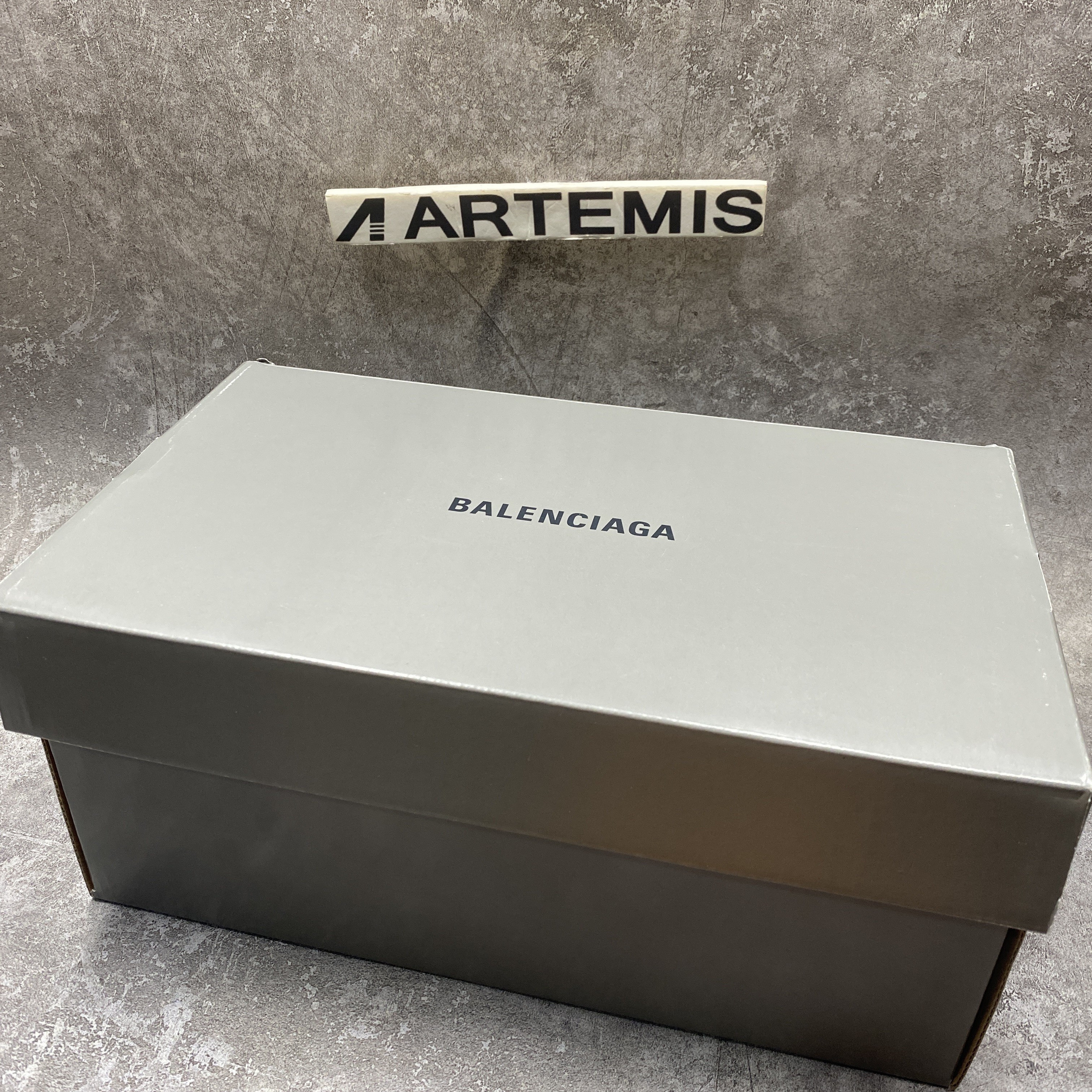 Balenciga Mold Slides Black (run one size bigger)