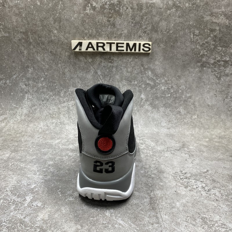 Air Jordan 9 Retro Particle Grey