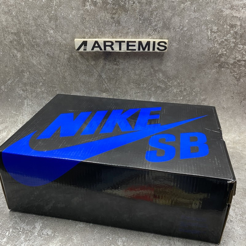 Nike SB Dunk Low Money Cat