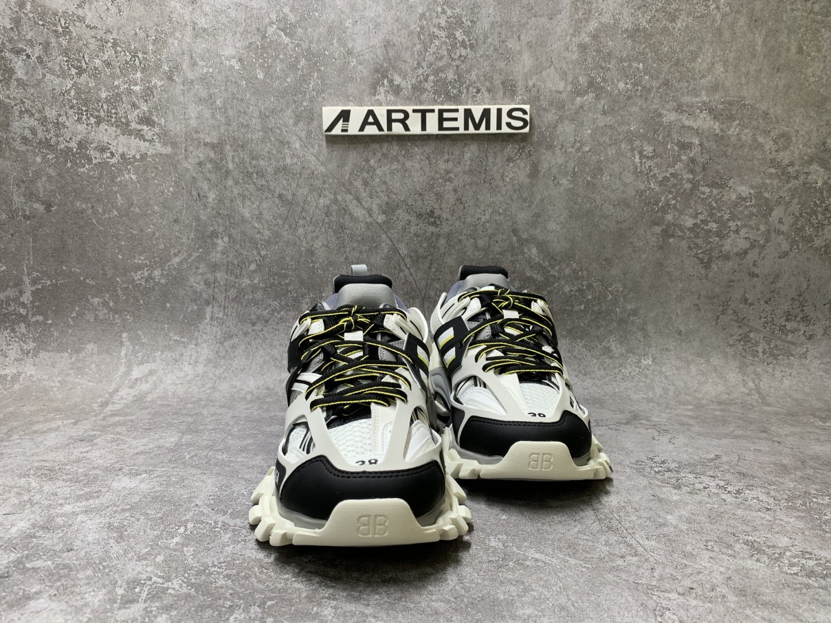 Balenciga Track Trainer White Black