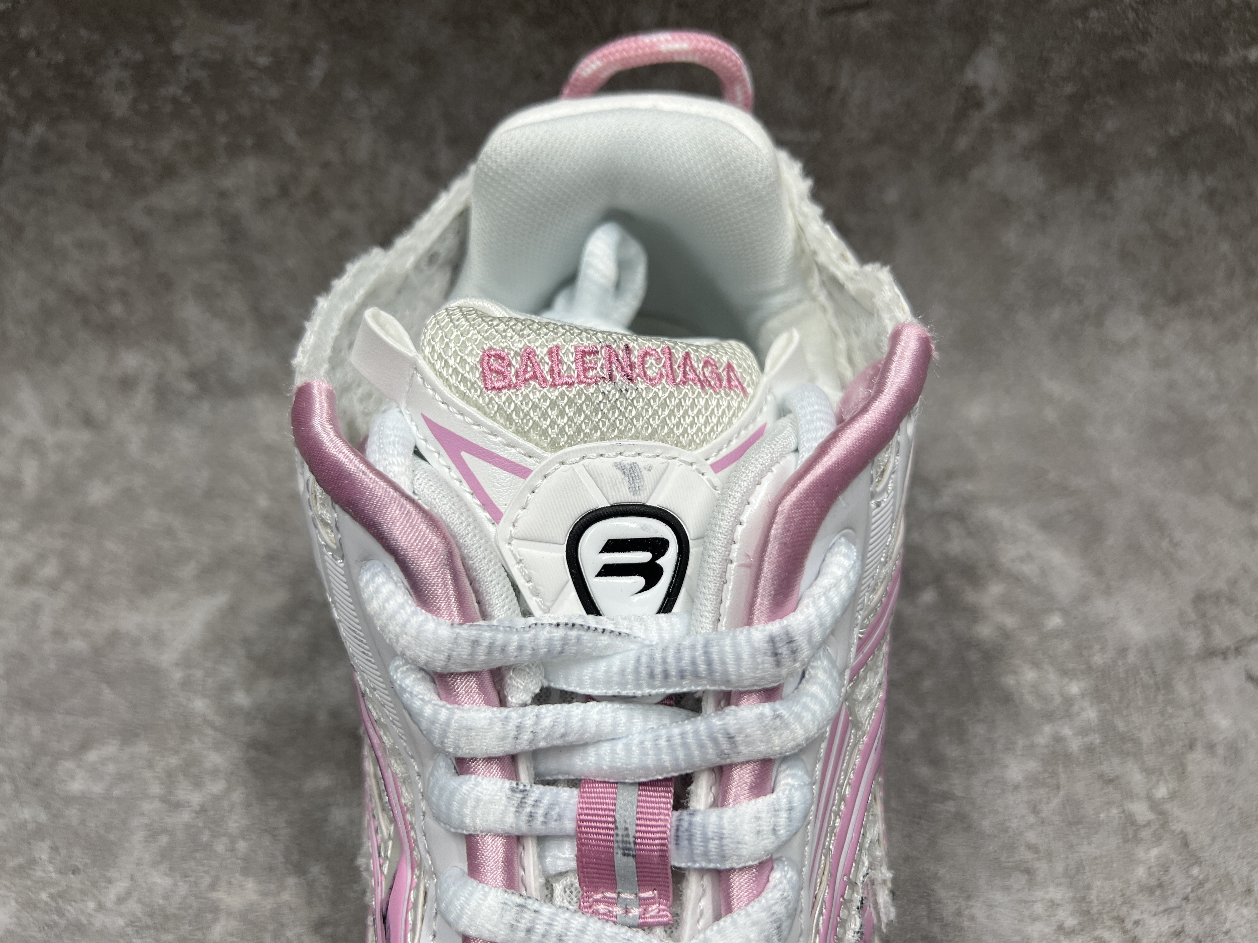 Balenciga Runner Sneaker Pink