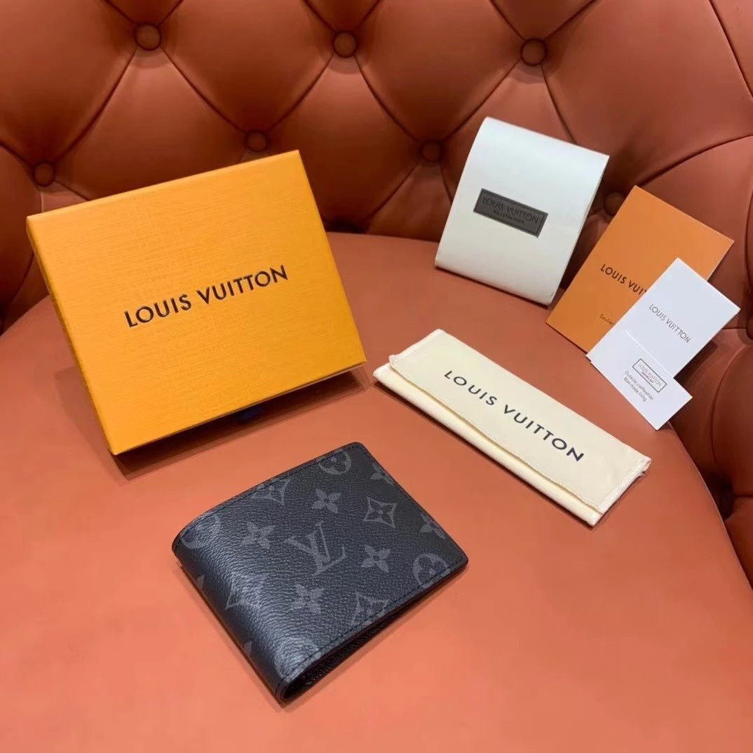 LV Christmas MULTIPLE WALLET M61695