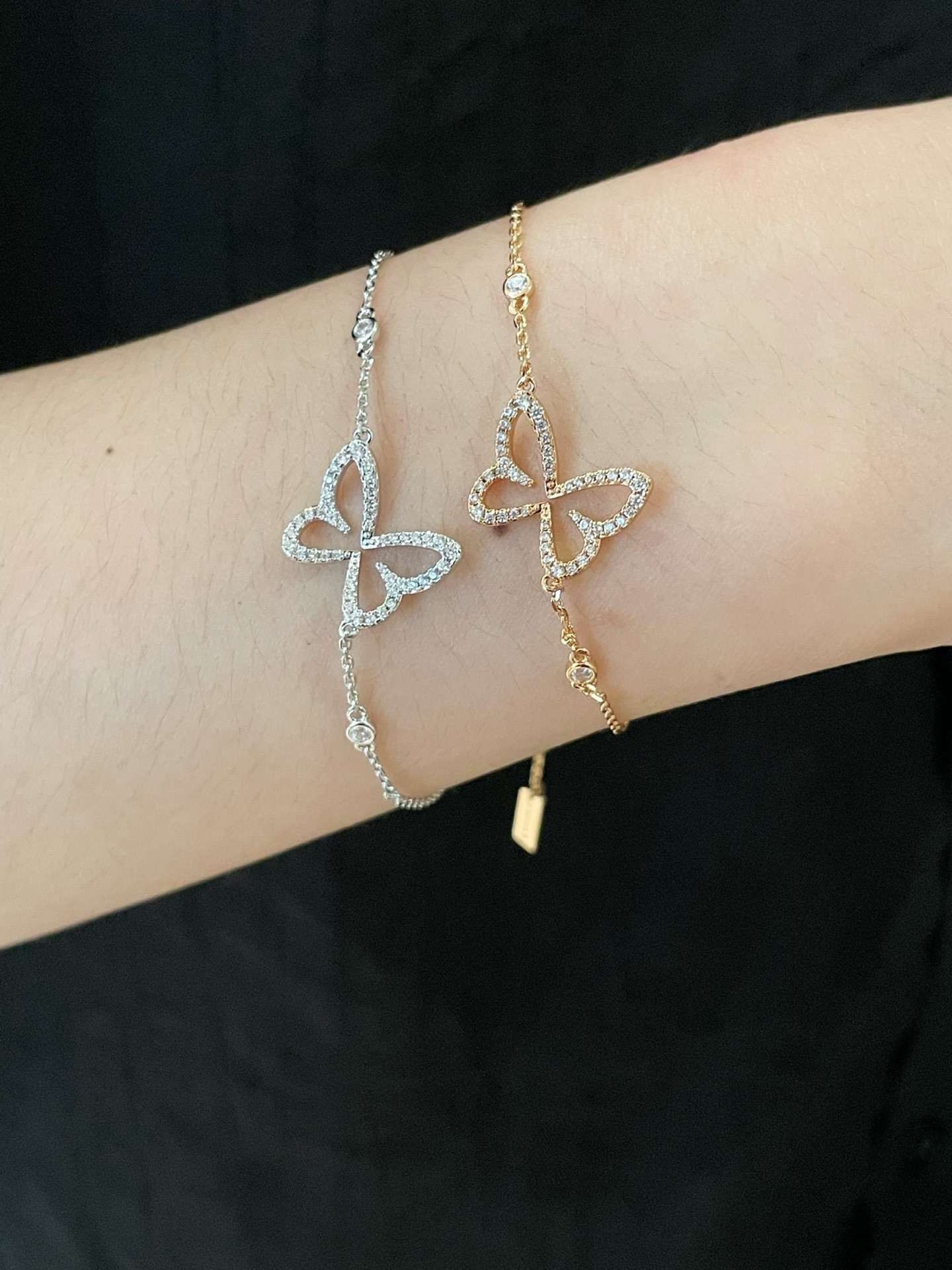 Mes1kaa openwork butterfly di*m*nd bracelet