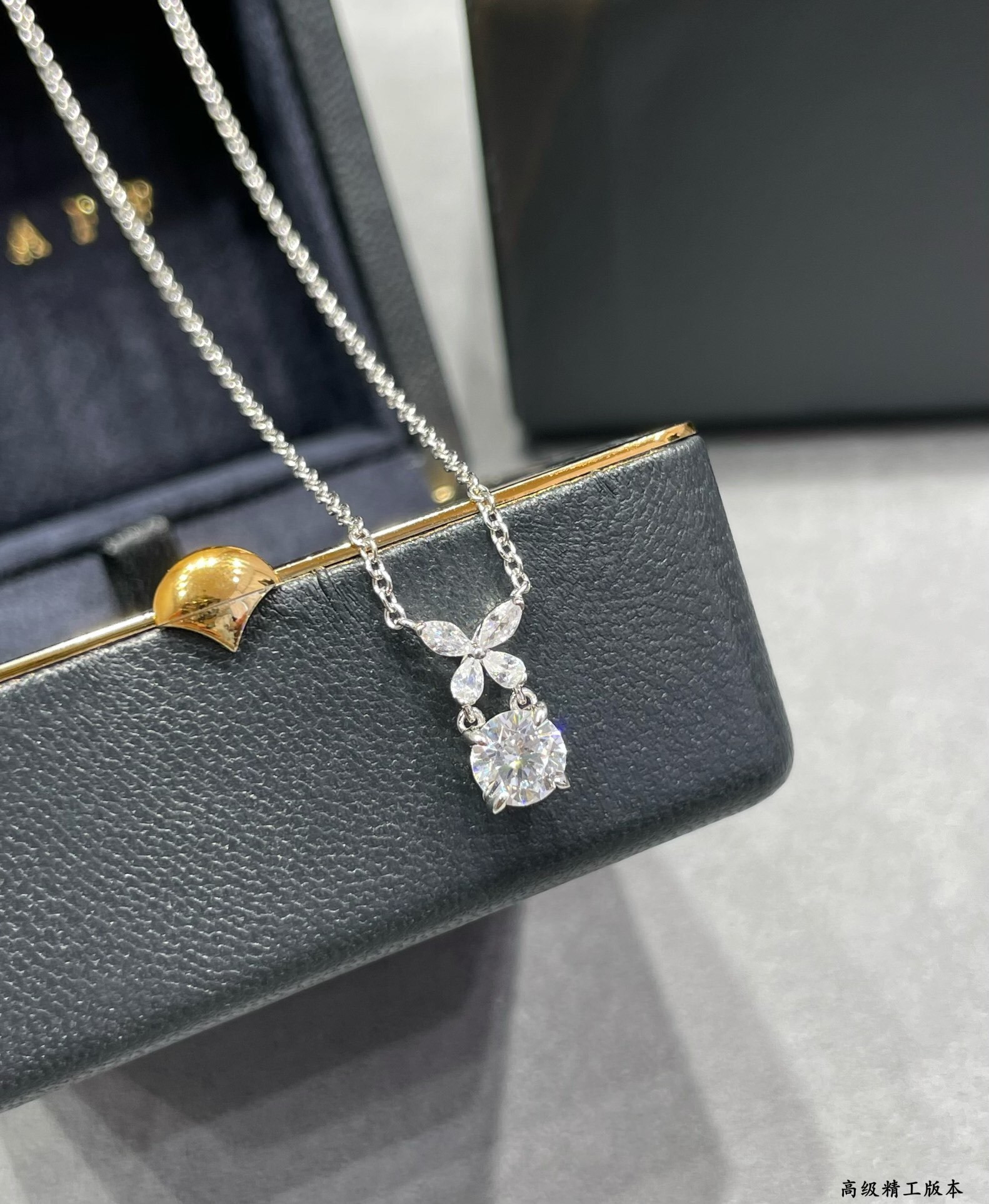 Gr*ff di*m*nd necklace