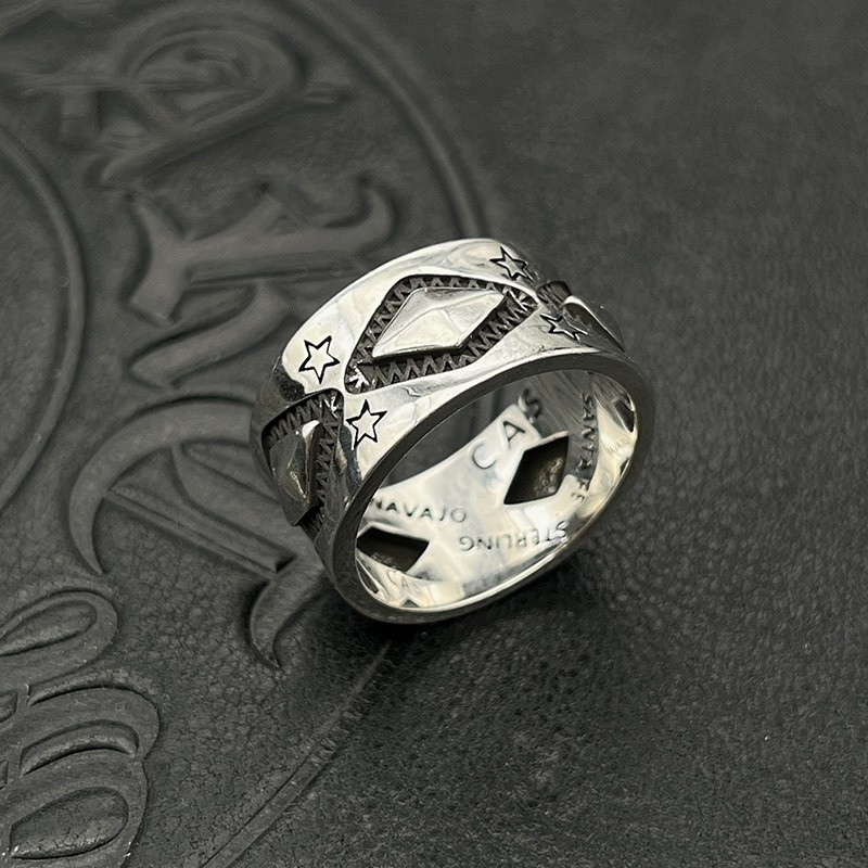 ch**me he**ts Di*m*nd-shaped star ring