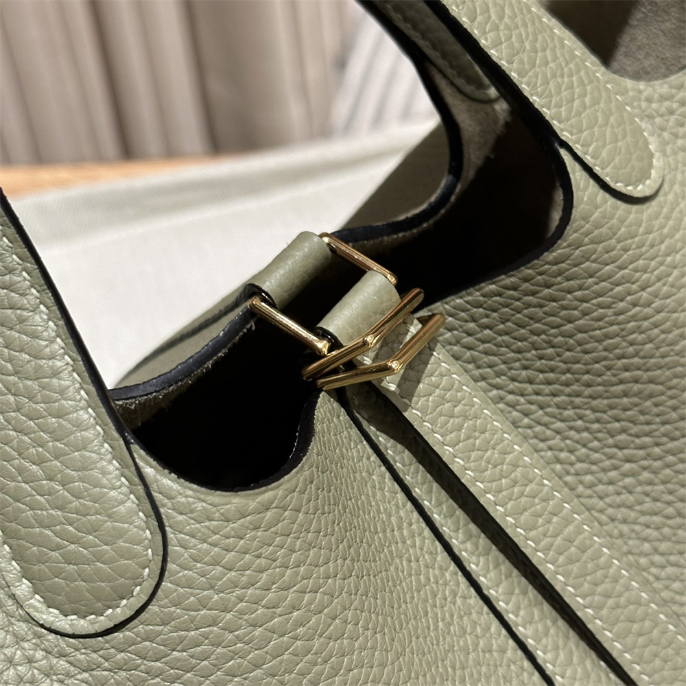 H**me5 picotin 18cm  sage greensage green without original box