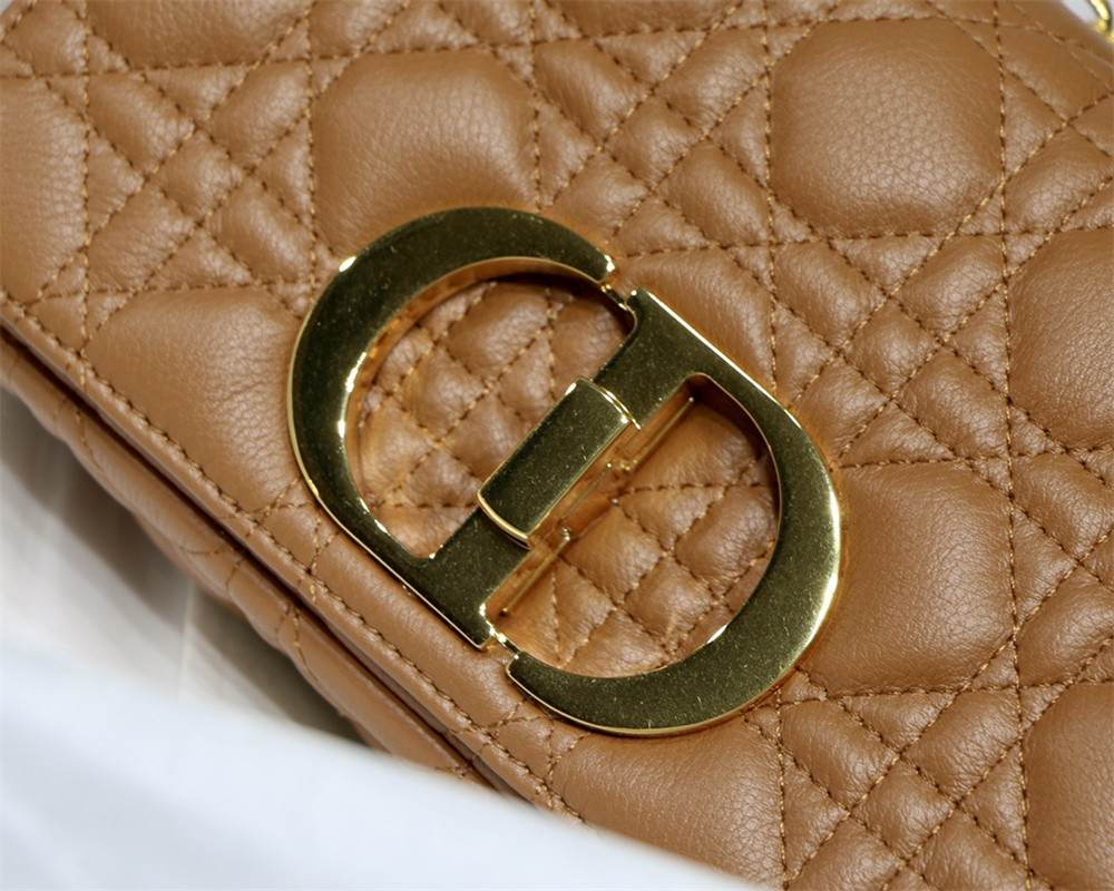 small d*or caro bag caramel S*pple cannage calfskin 20 x 12 x 7 cm