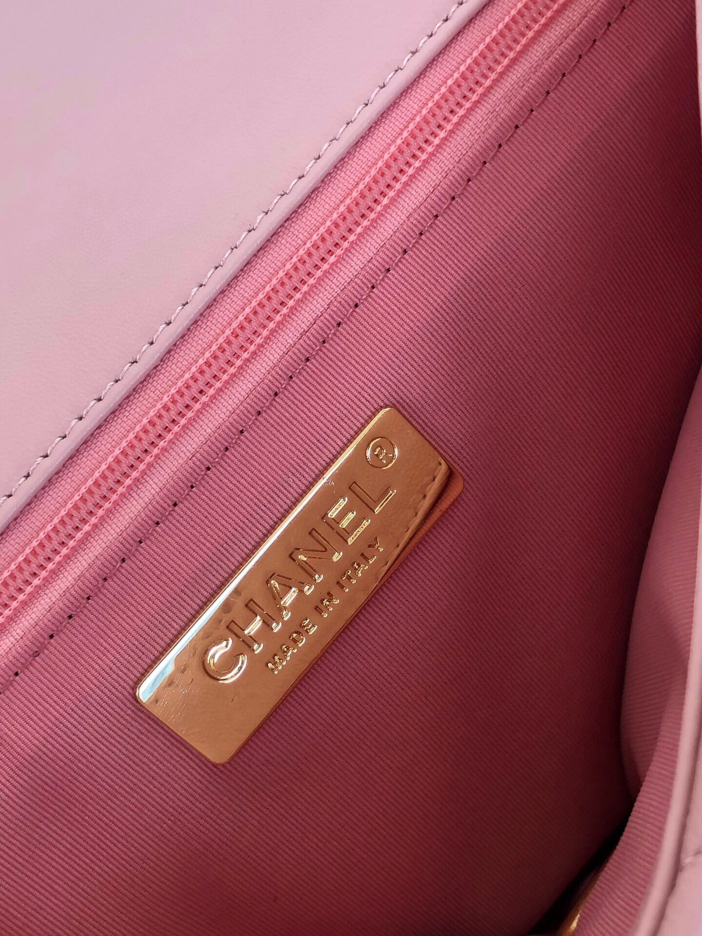 Ch*el 19 handbag shiny leather, gold-tone, silver-tone & ruthenium-finish metal light pink 6.2 × 10.1 × 3.5 in