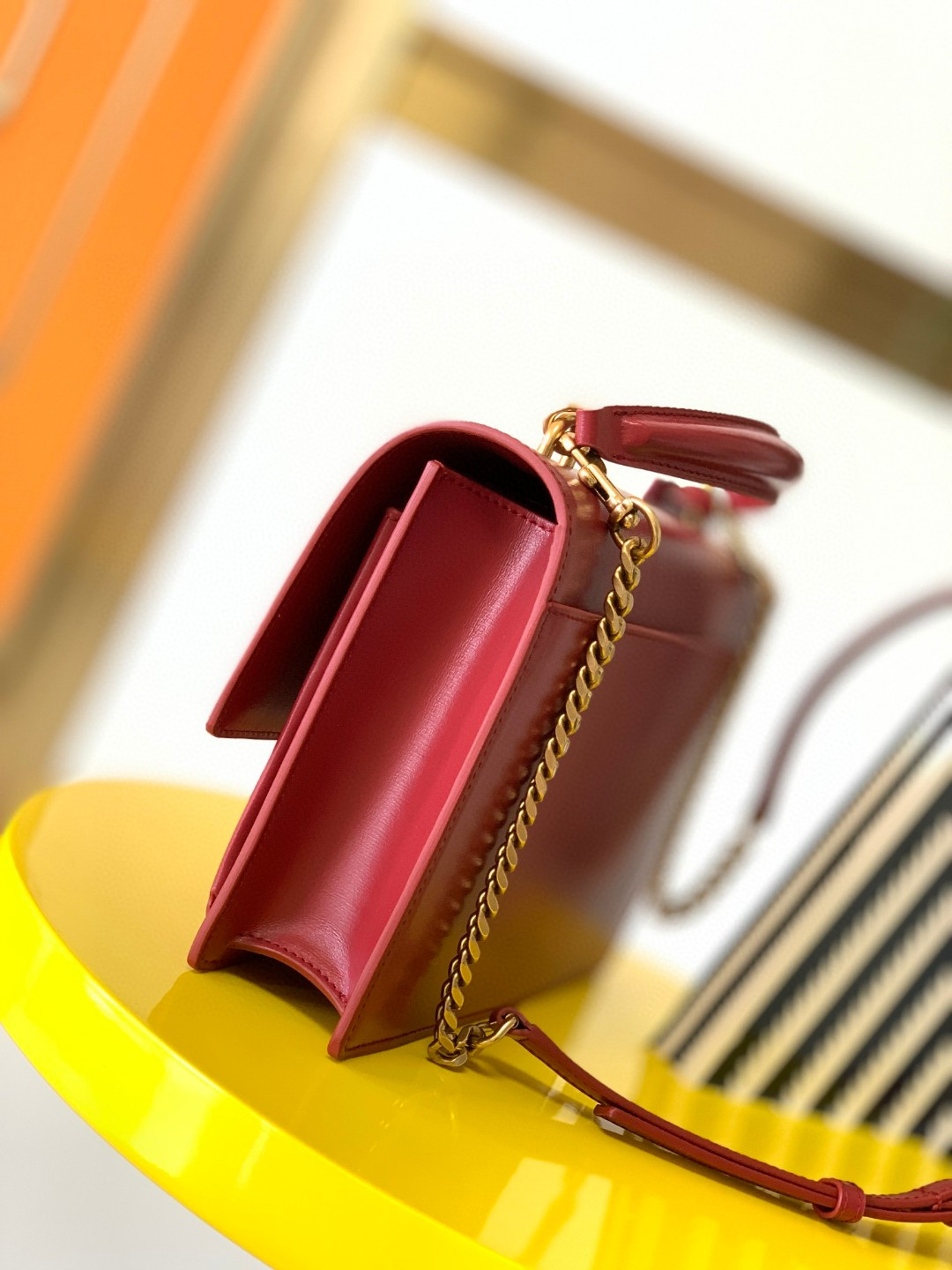 Y*L sunset large in smooth leather red 10.6 x 7 x 3.1 inches